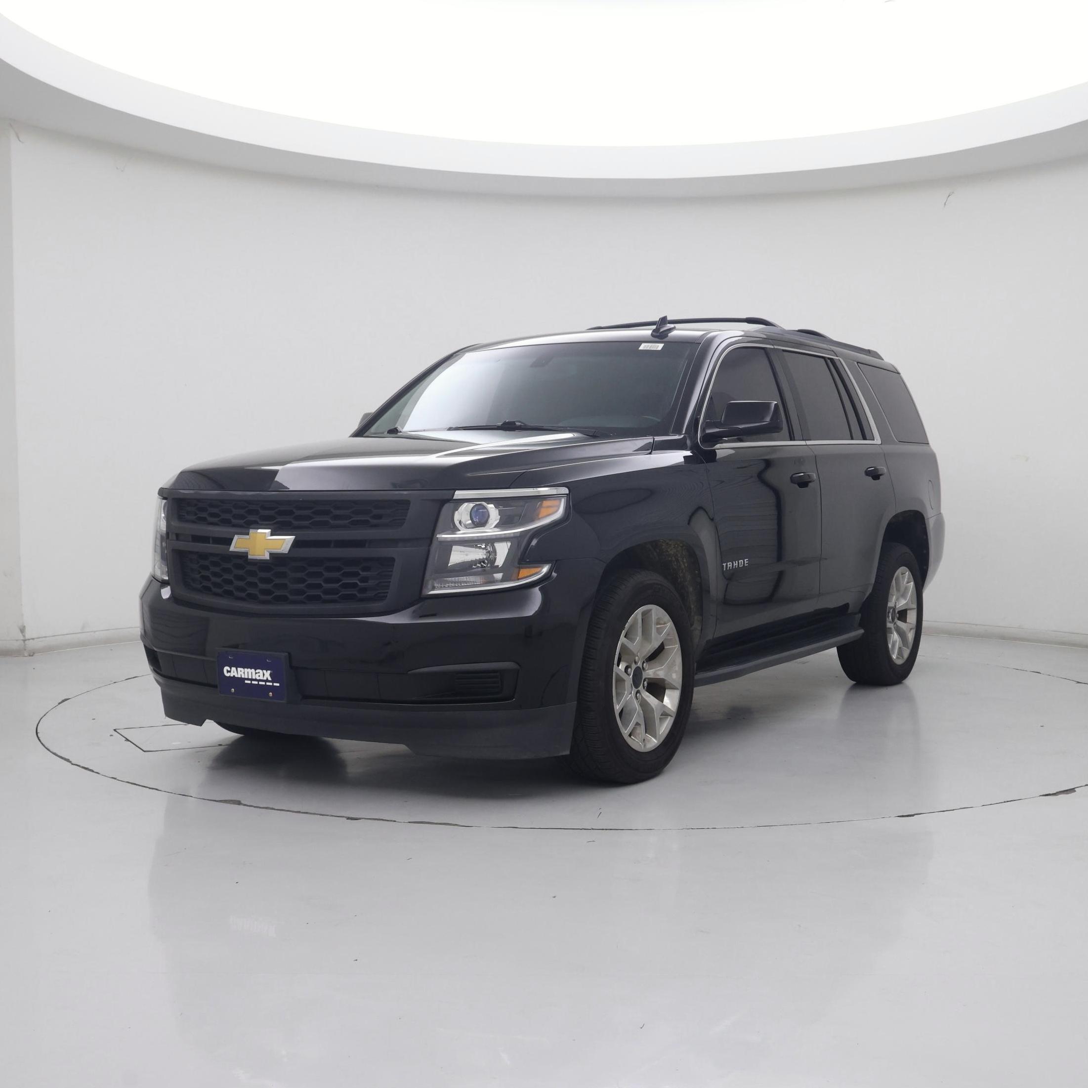 Thumbnail: 2017 Chevrolet Tahoe - 4