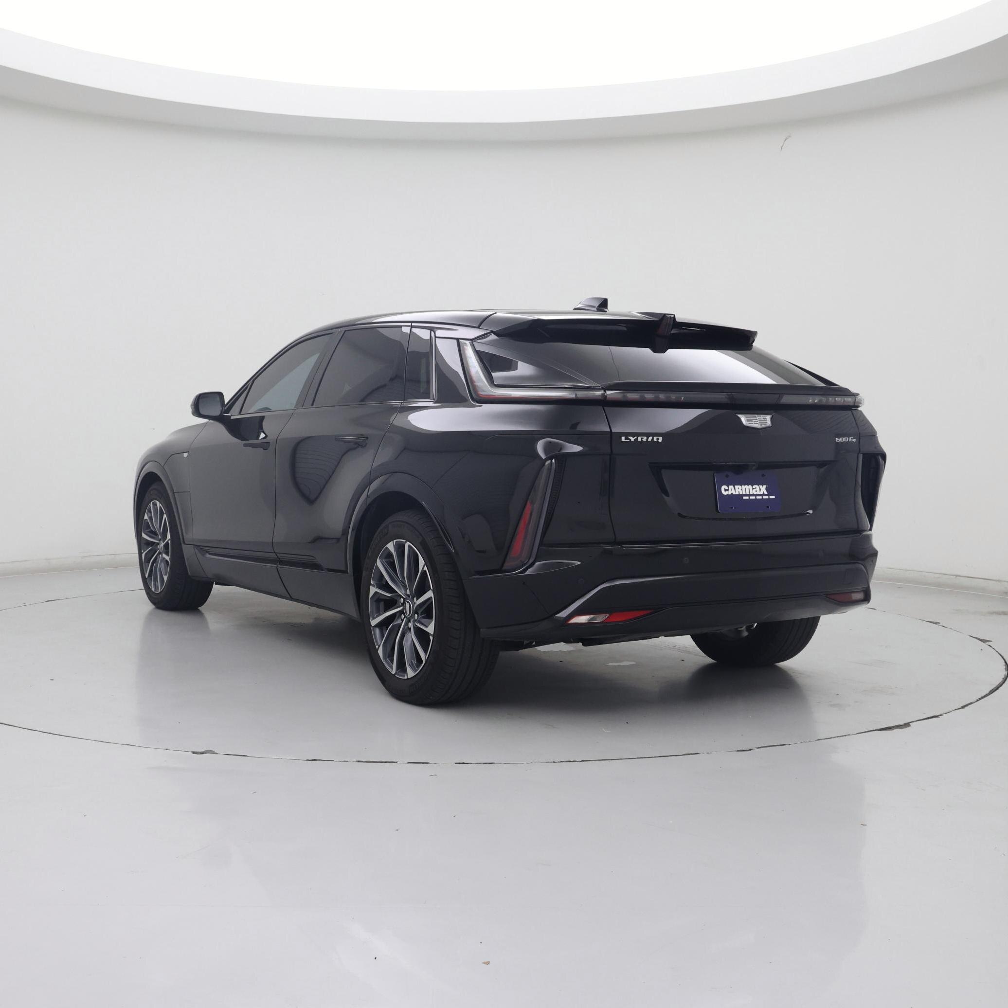 Thumbnail: 2024 Cadillac Lyriq - 2
