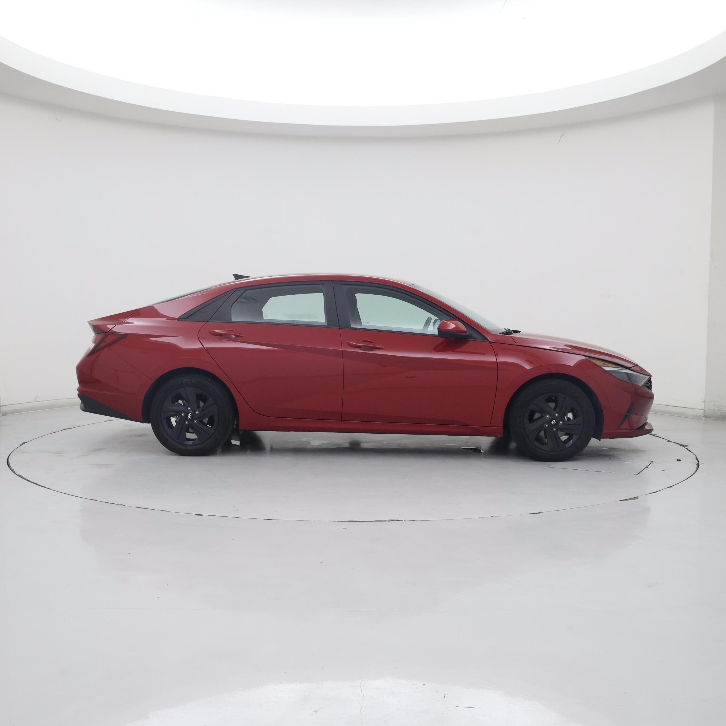 Thumbnail: 2022 Hyundai Elantra - 7