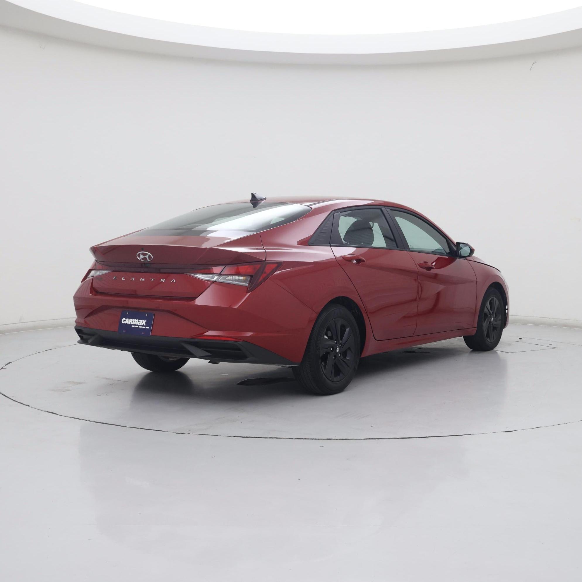 Thumbnail: 2022 Hyundai Elantra - 8