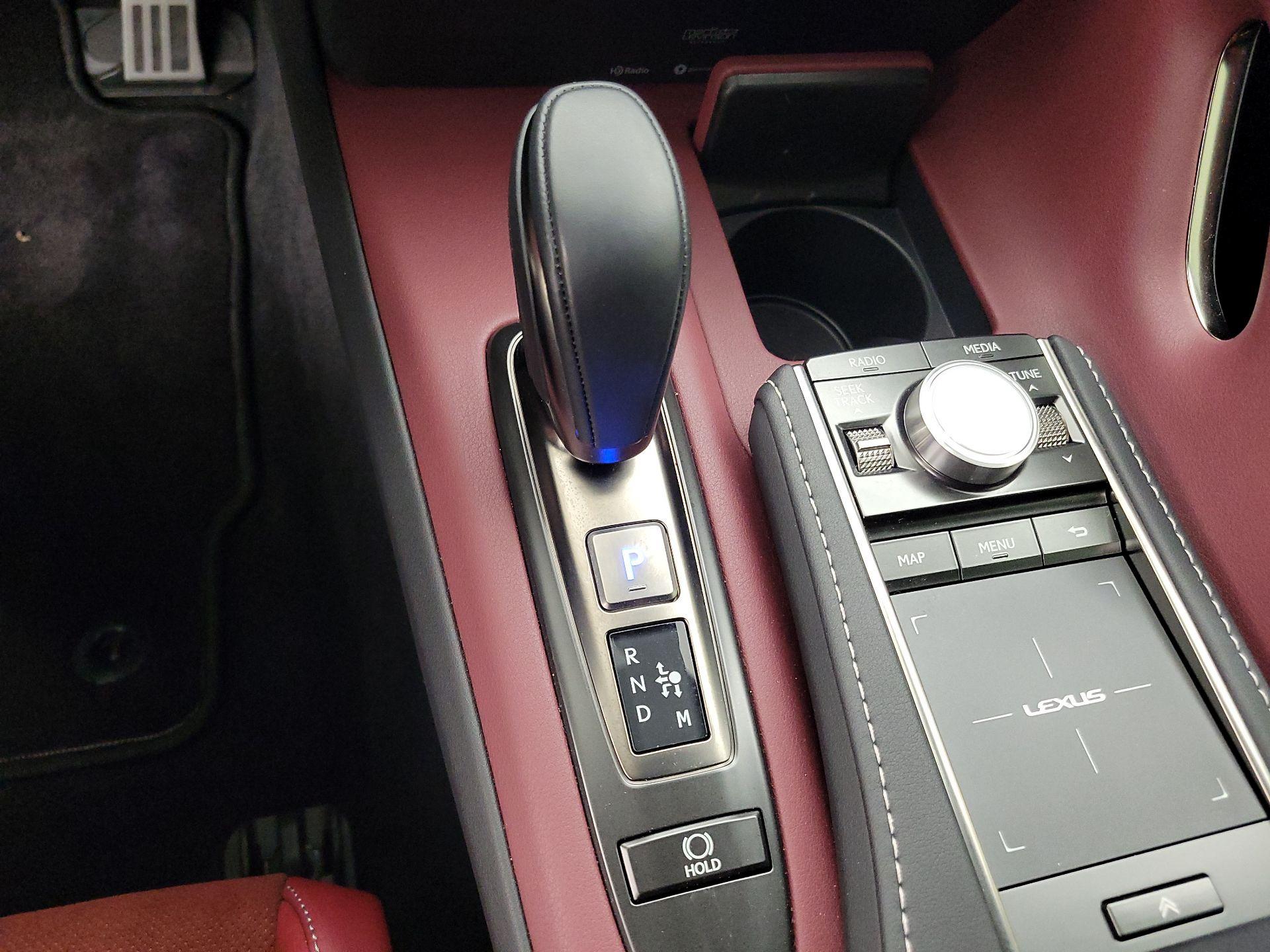 Thumbnail: 2018 Lexus LC - 18