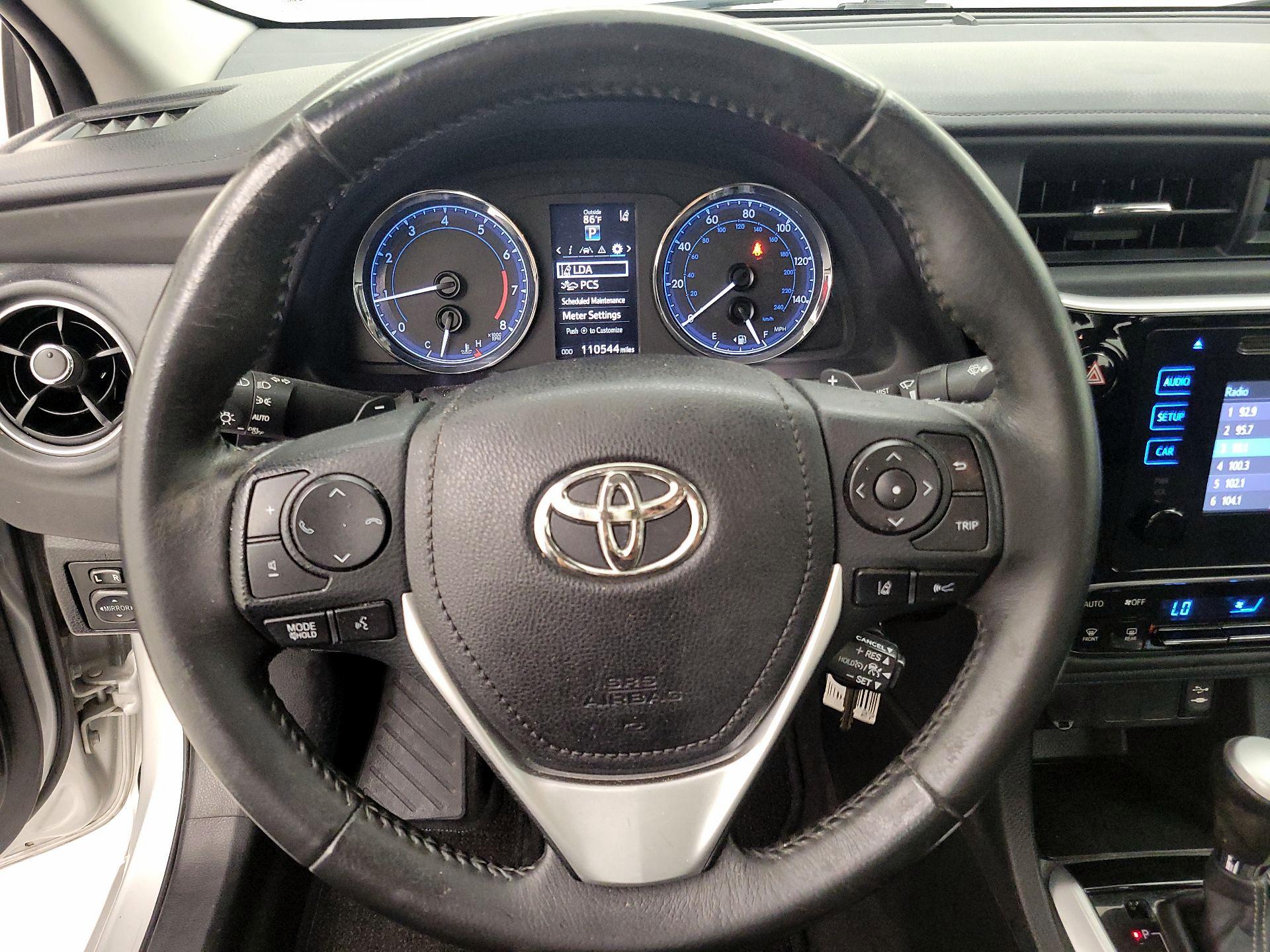 Thumbnail: 2017 Toyota Corolla - 10