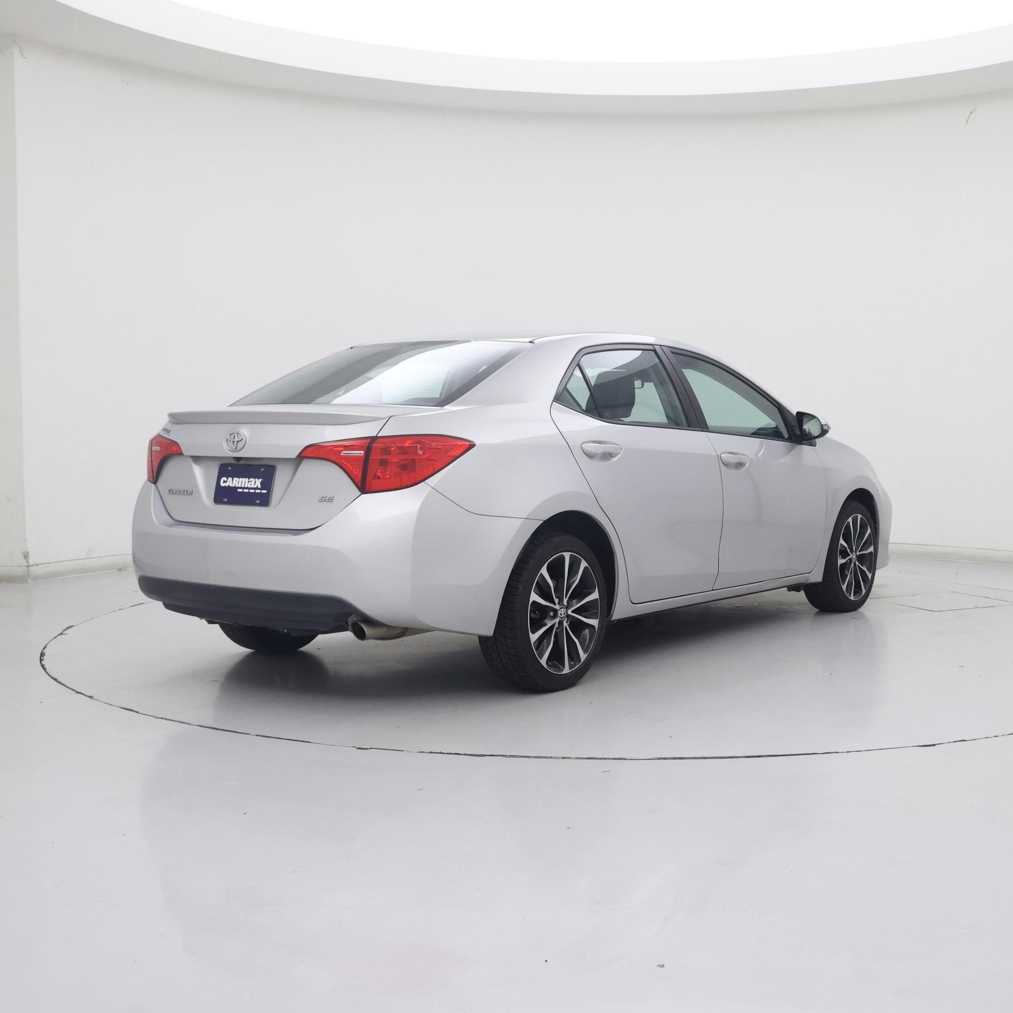 Thumbnail: 2017 Toyota Corolla - 8