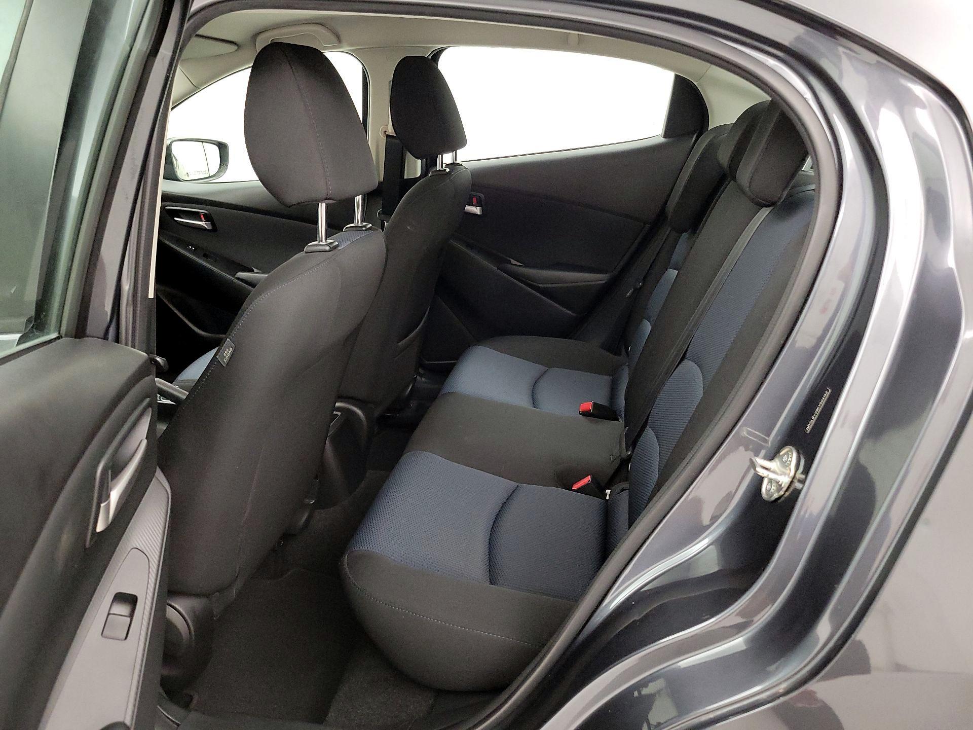 Thumbnail: 2019 Toyota Yaris - 19