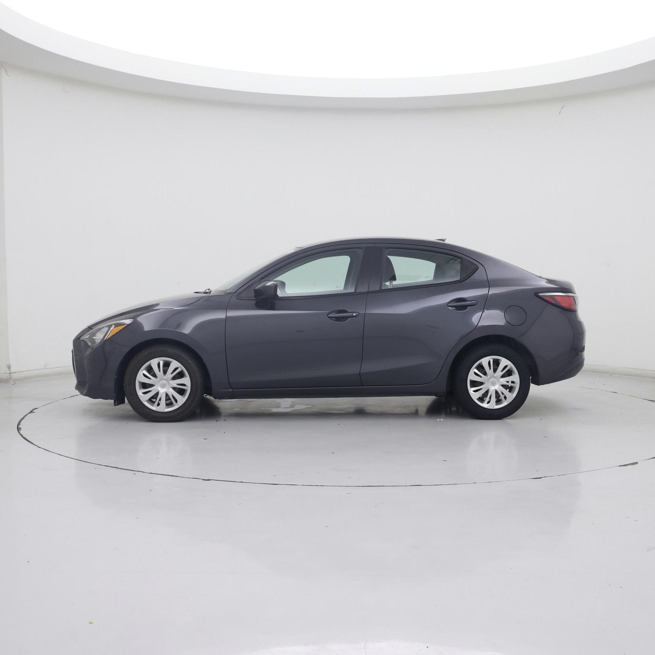 Thumbnail: 2019 Toyota Yaris - 3