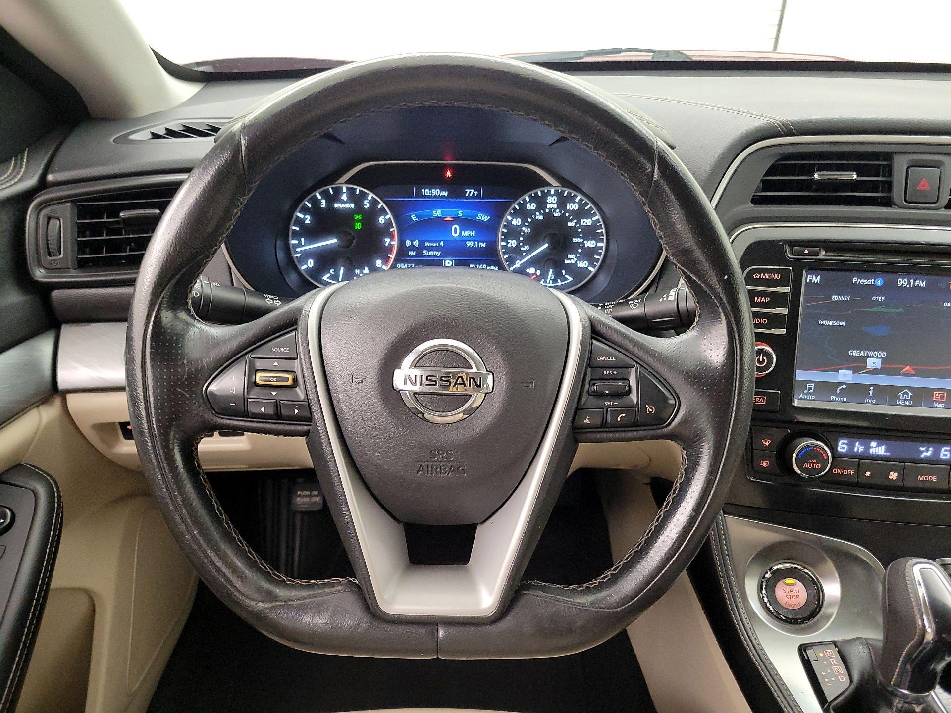 Thumbnail: 2016 Nissan Maxima - 10