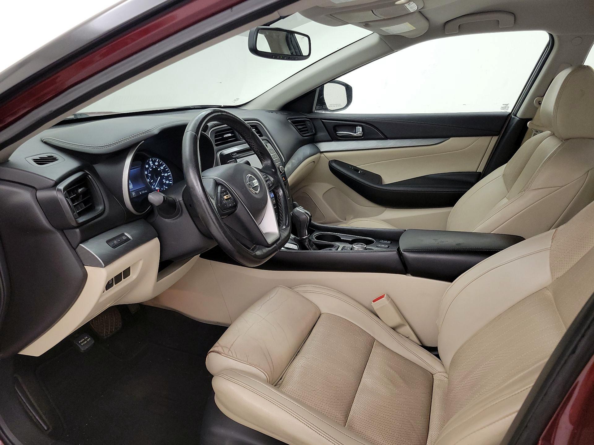 Thumbnail: 2016 Nissan Maxima - 11