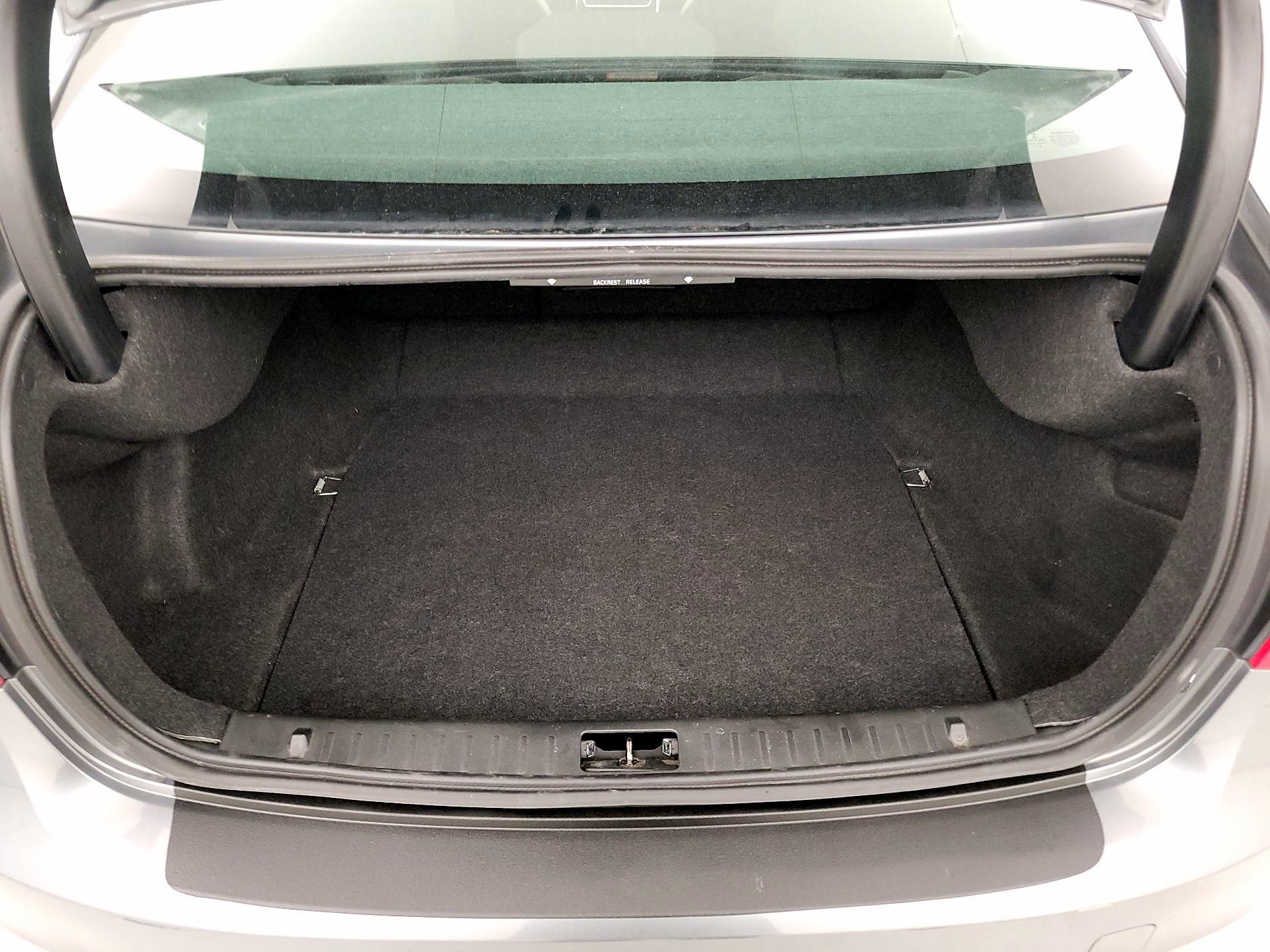 Thumbnail: 2017 Volvo S60 - 19