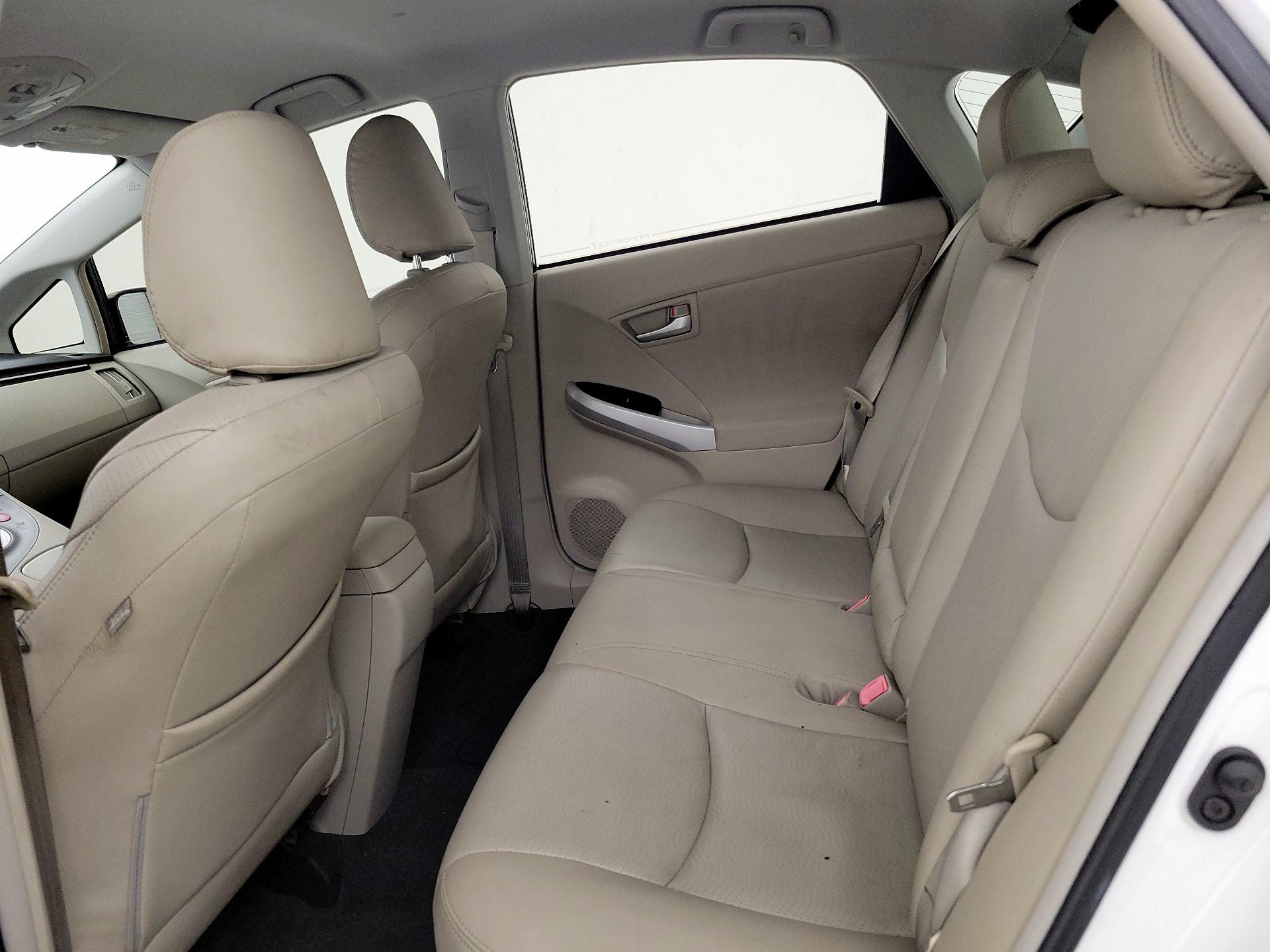 Thumbnail: 2013 Toyota Prius - 18