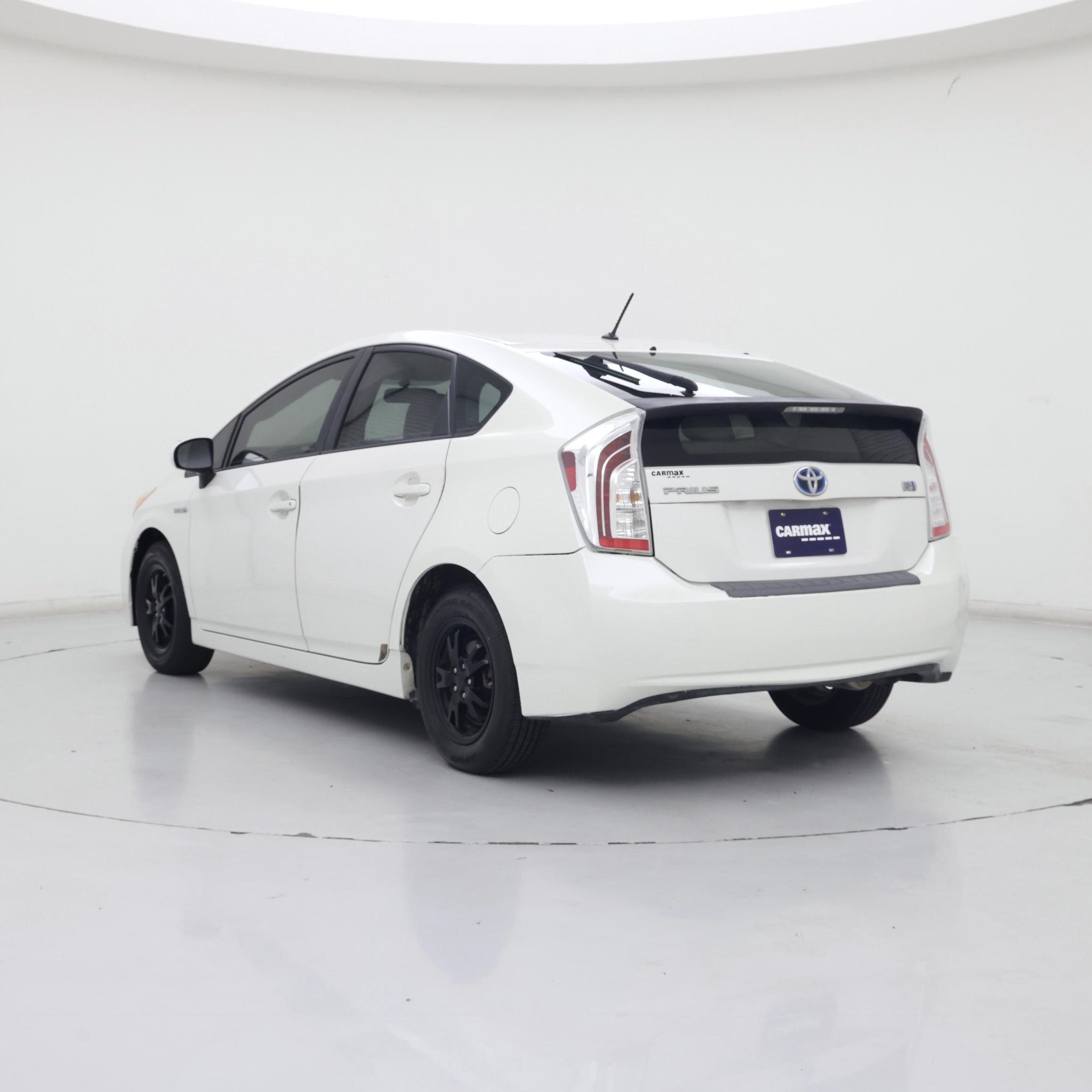Thumbnail: 2013 Toyota Prius - 2