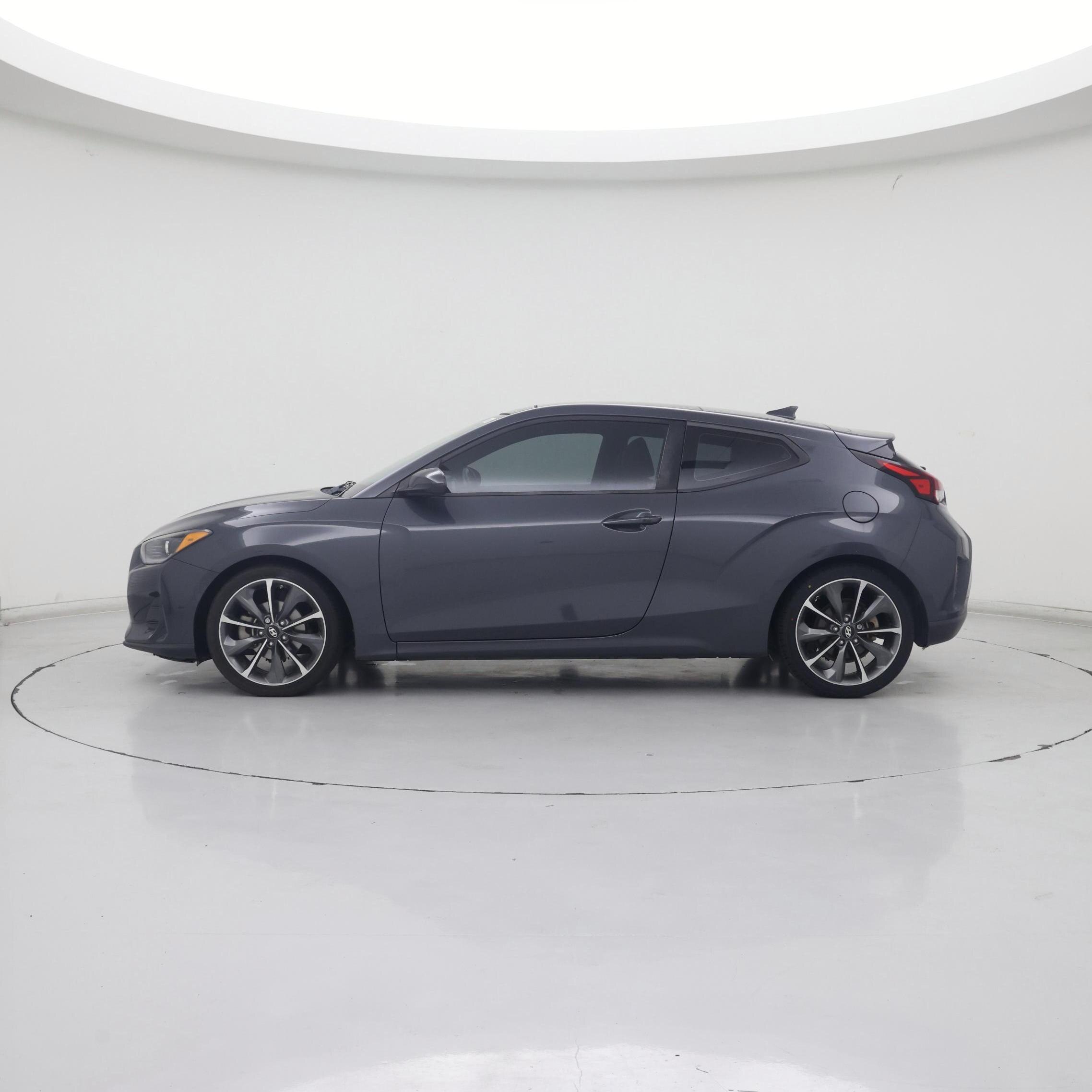 Thumbnail: 2019 Hyundai Veloster - 3