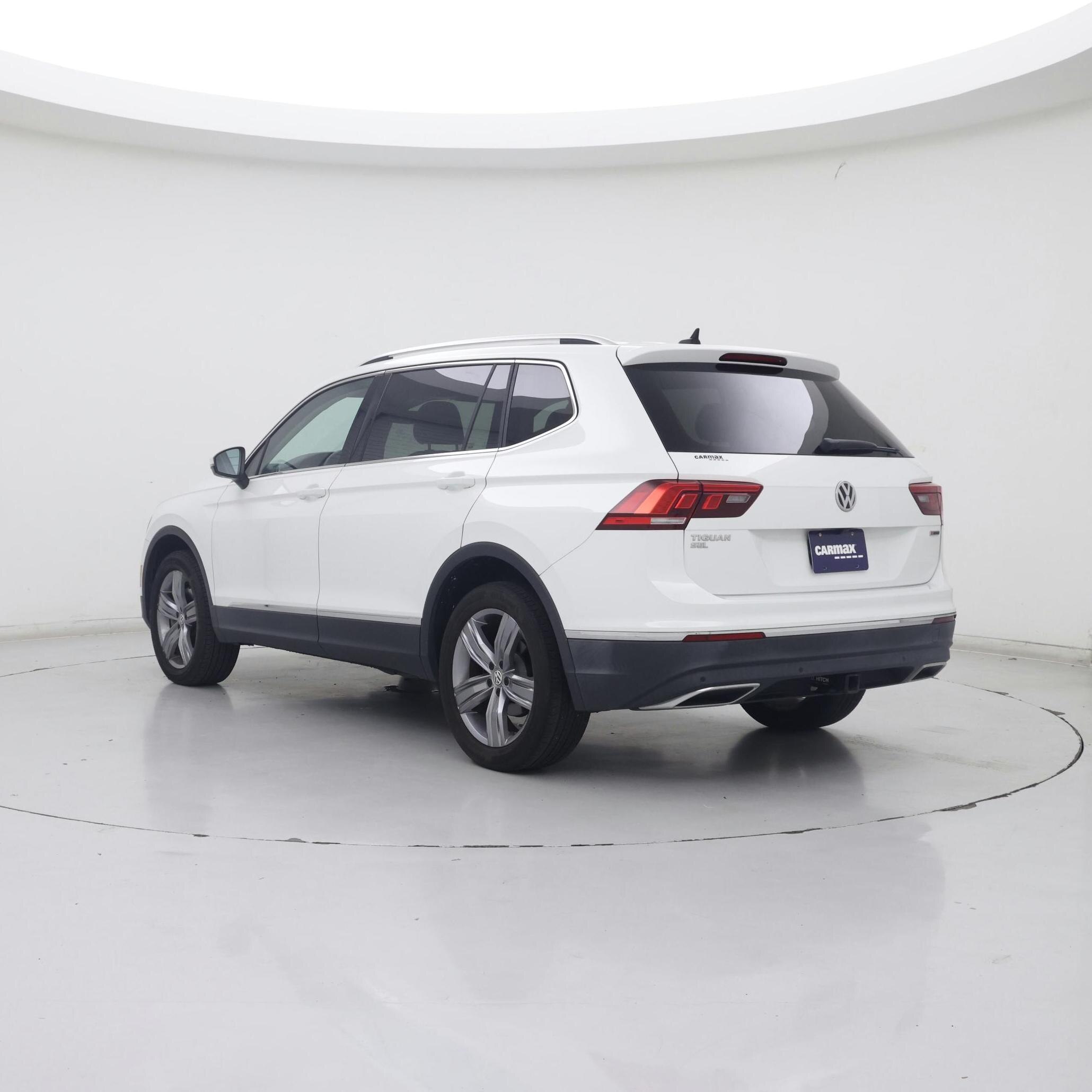 Thumbnail: 2019 Volkswagen Tiguan - 2