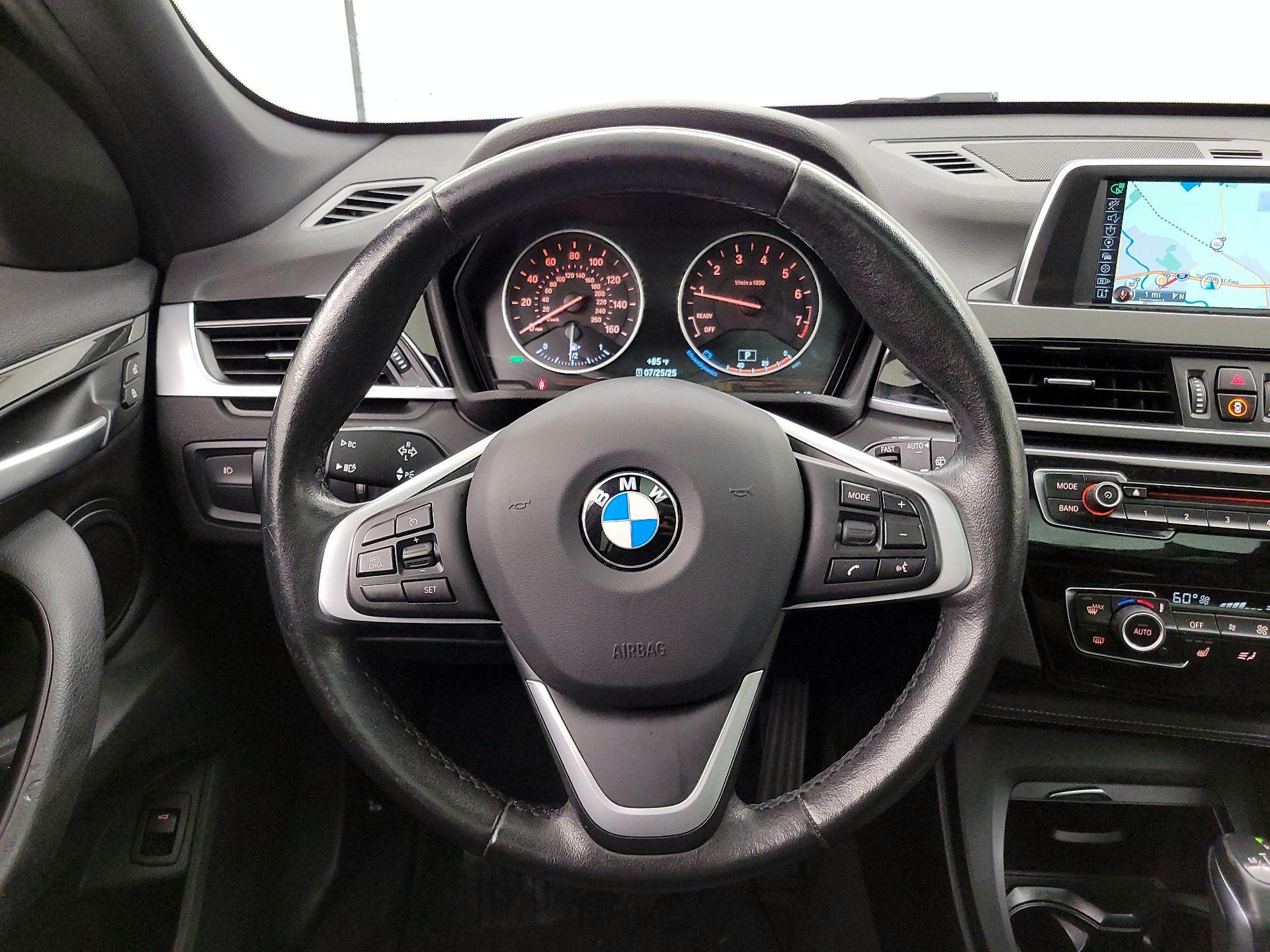 Thumbnail: 2017 BMW X1 - 10