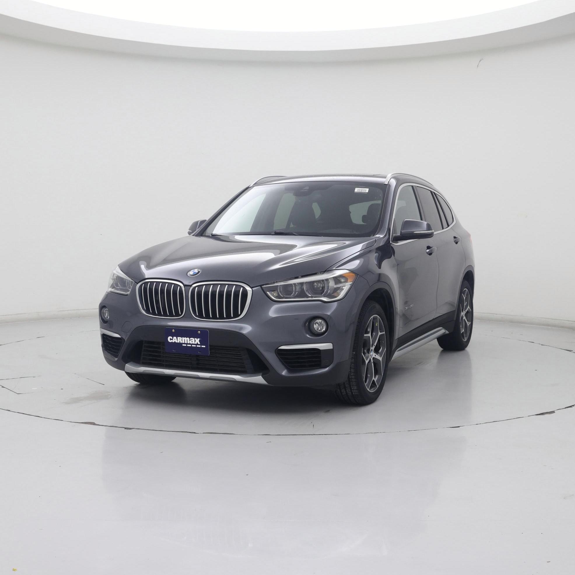 Thumbnail: 2017 BMW X1 - 4