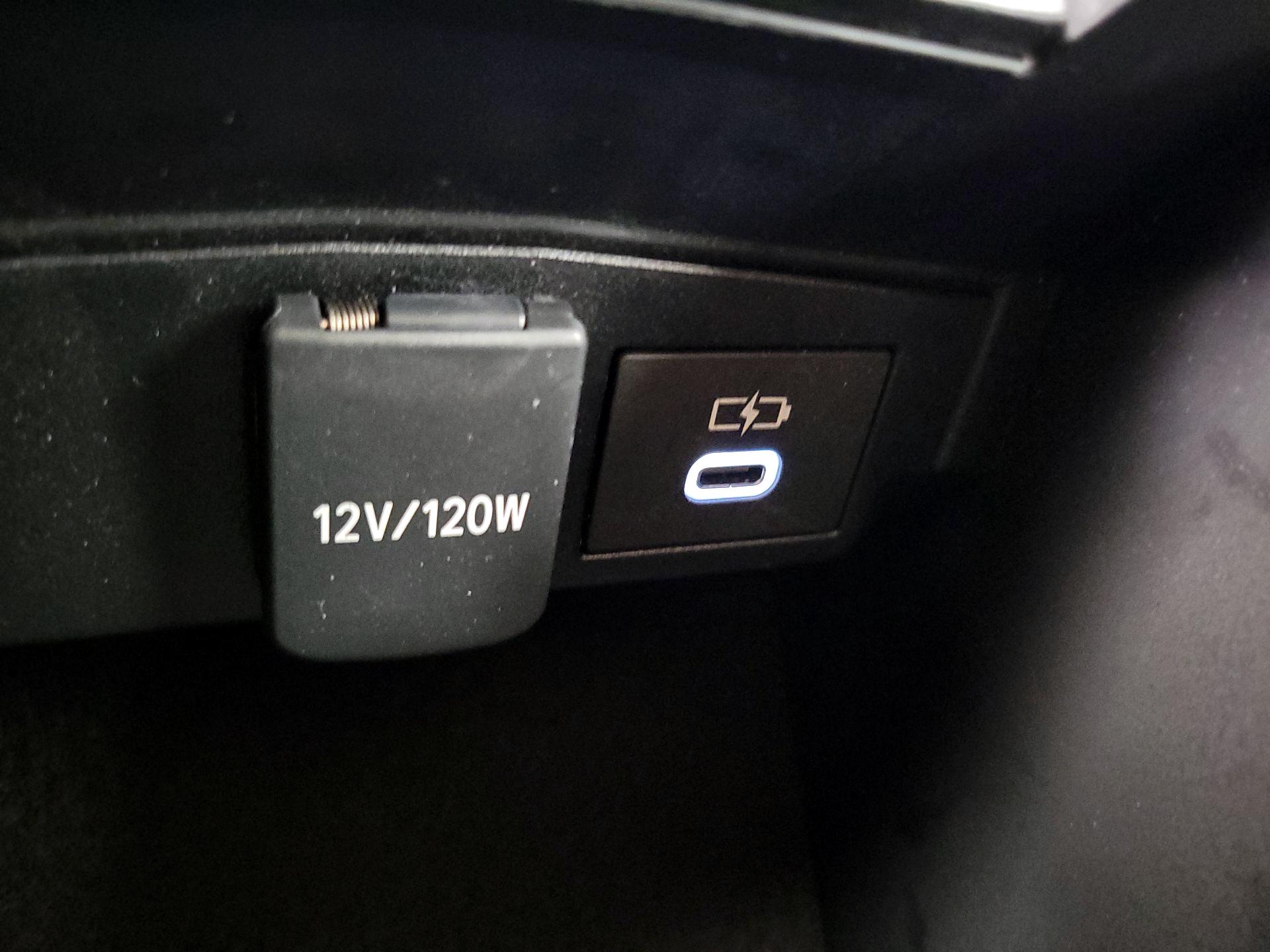 Thumbnail: 2024 Toyota Corolla - 18