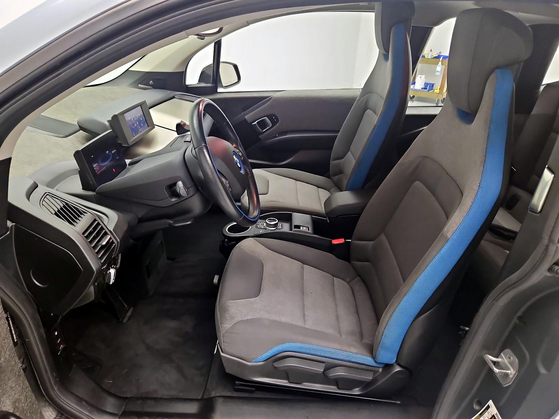 Thumbnail: 2017 BMW i3 - 11