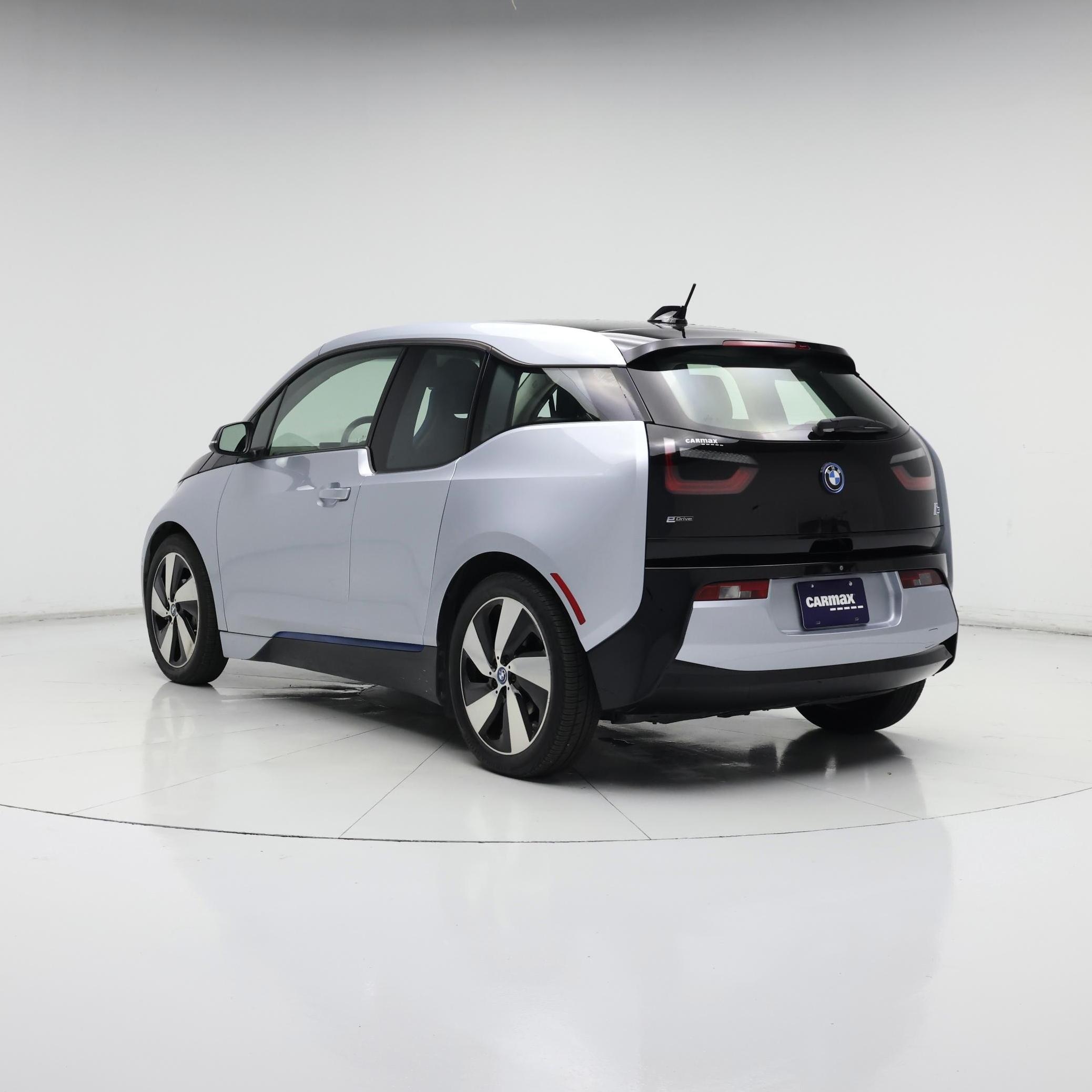 Thumbnail: 2017 BMW i3 - 2