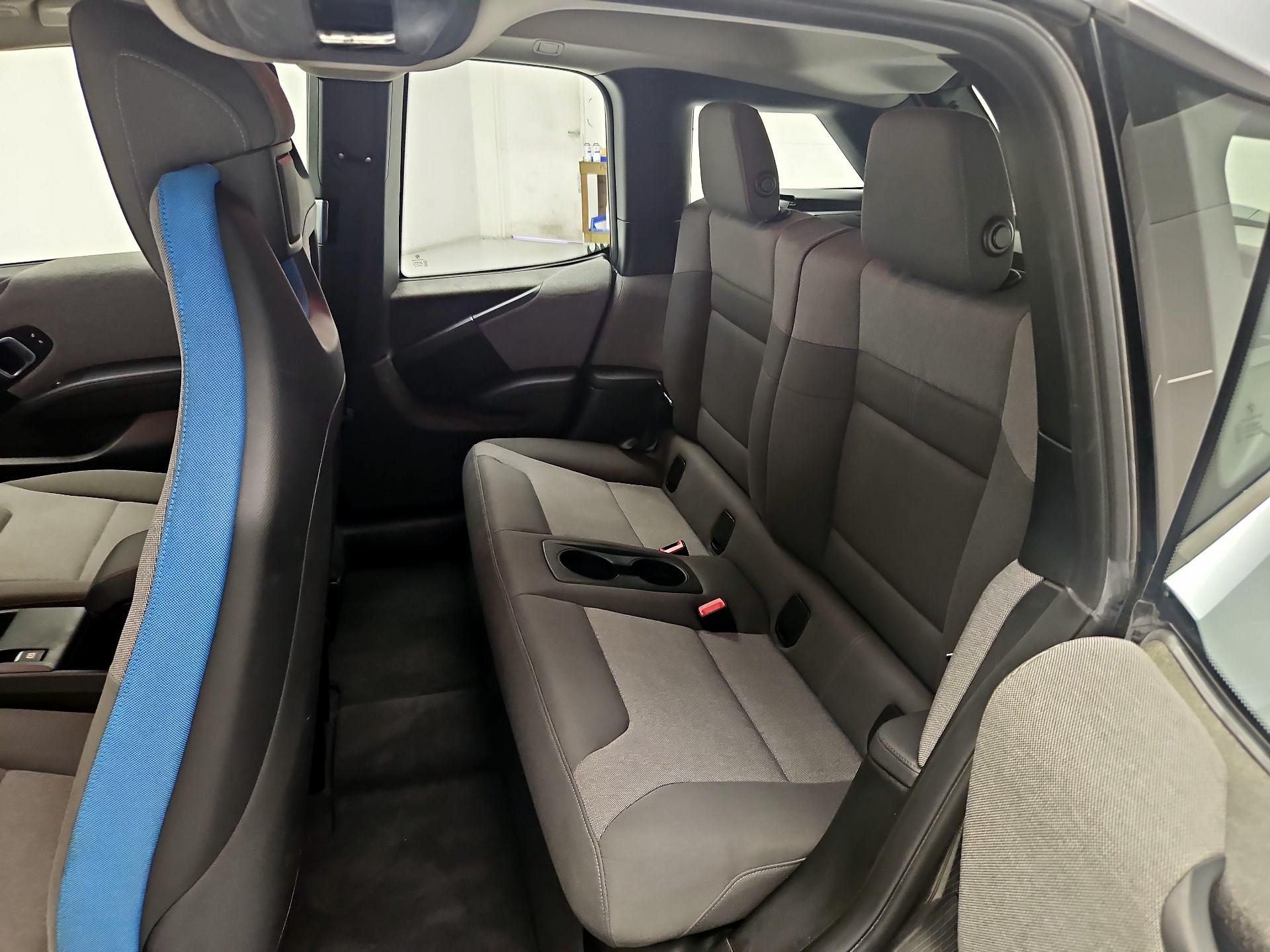 Thumbnail: 2017 BMW i3 - 19