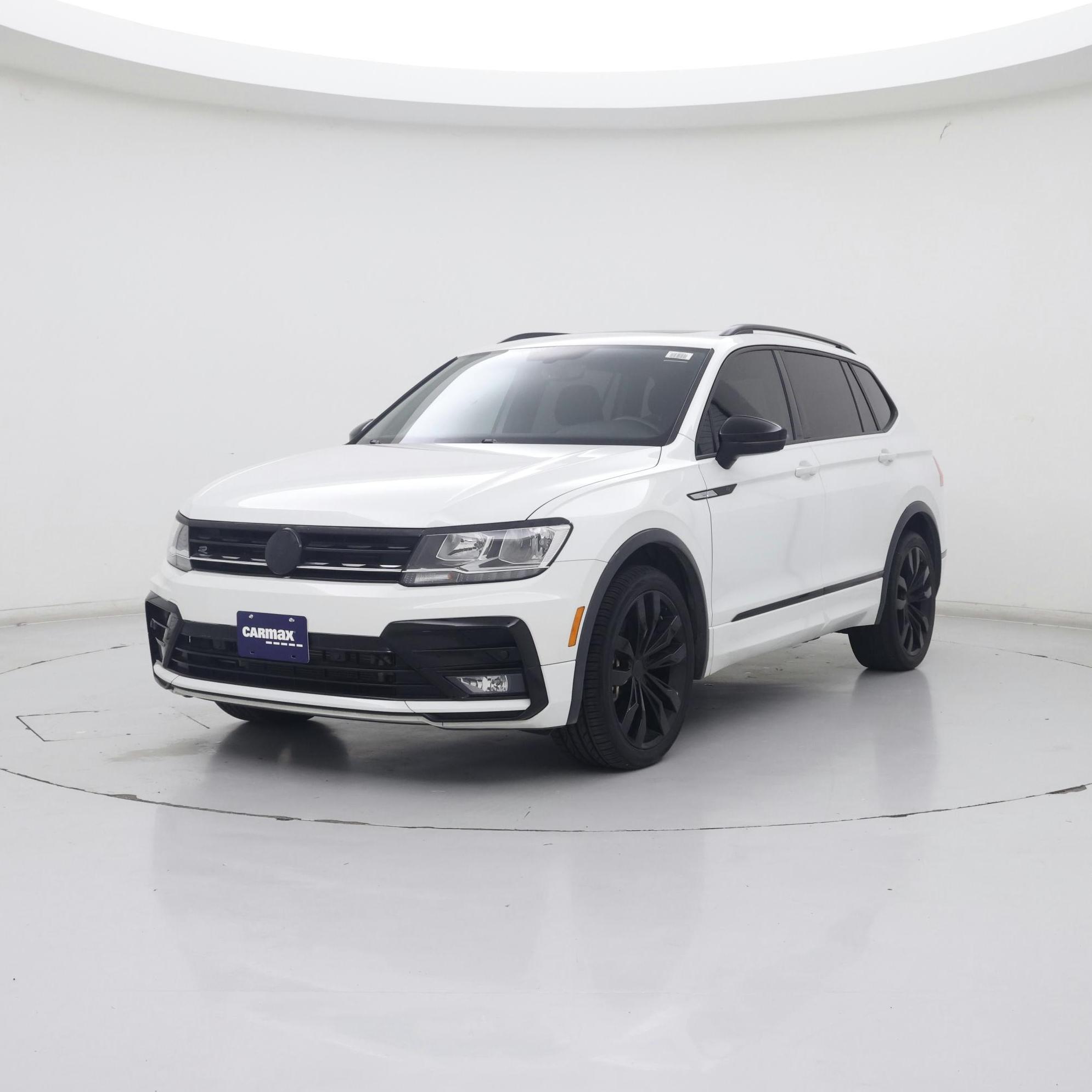 Thumbnail: 2021 Volkswagen Tiguan - 4