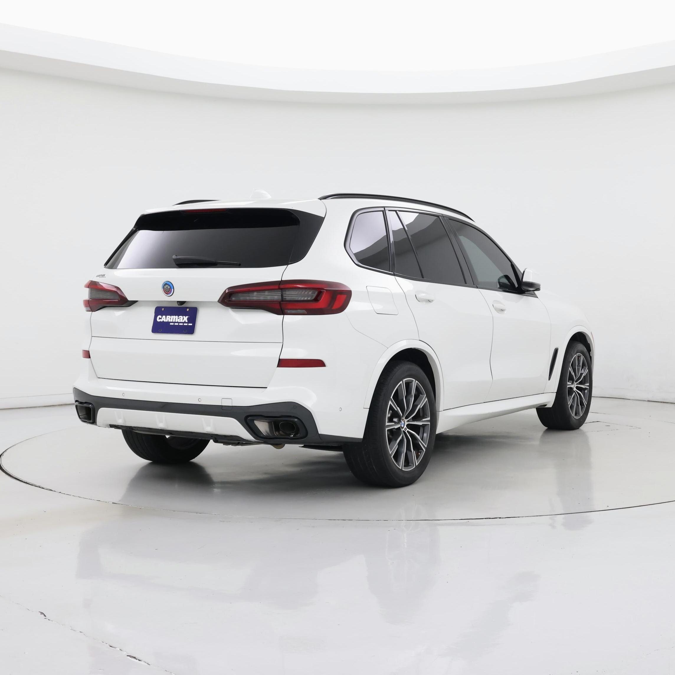 Thumbnail: 2023 BMW X5 - 8