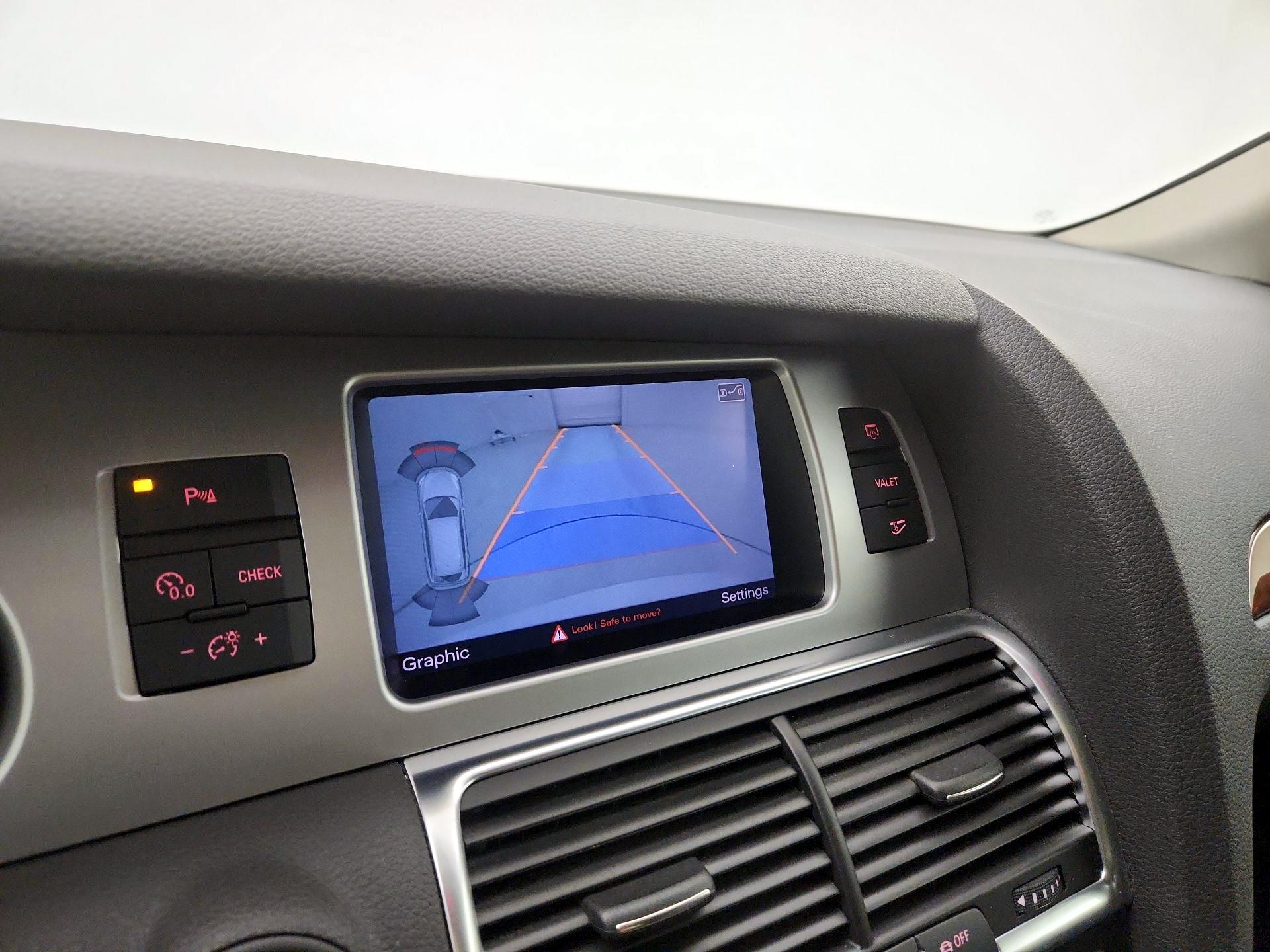 Thumbnail: 2014 Audi Q7 - 14