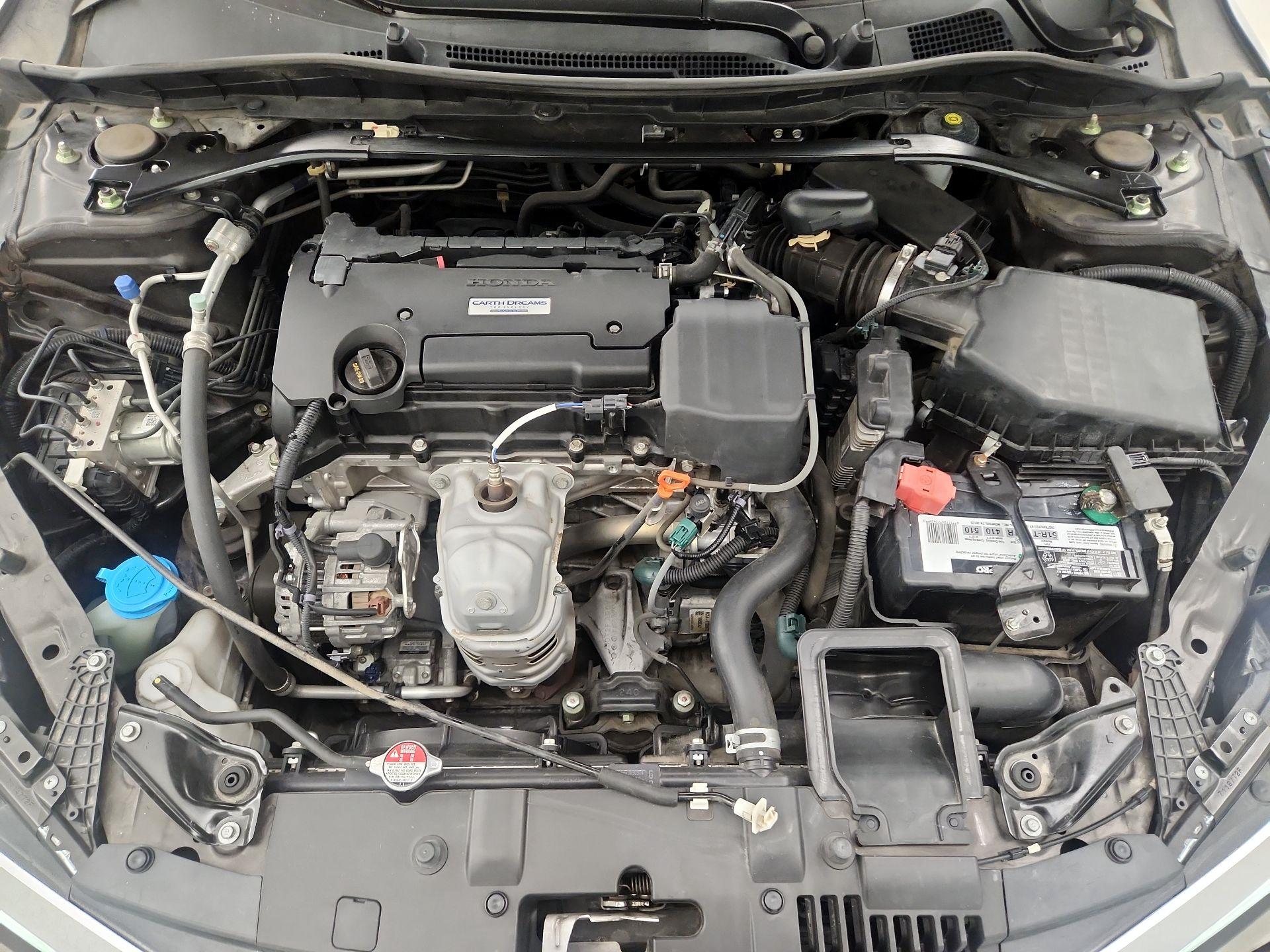 Thumbnail: 2016 Honda Accord - 17