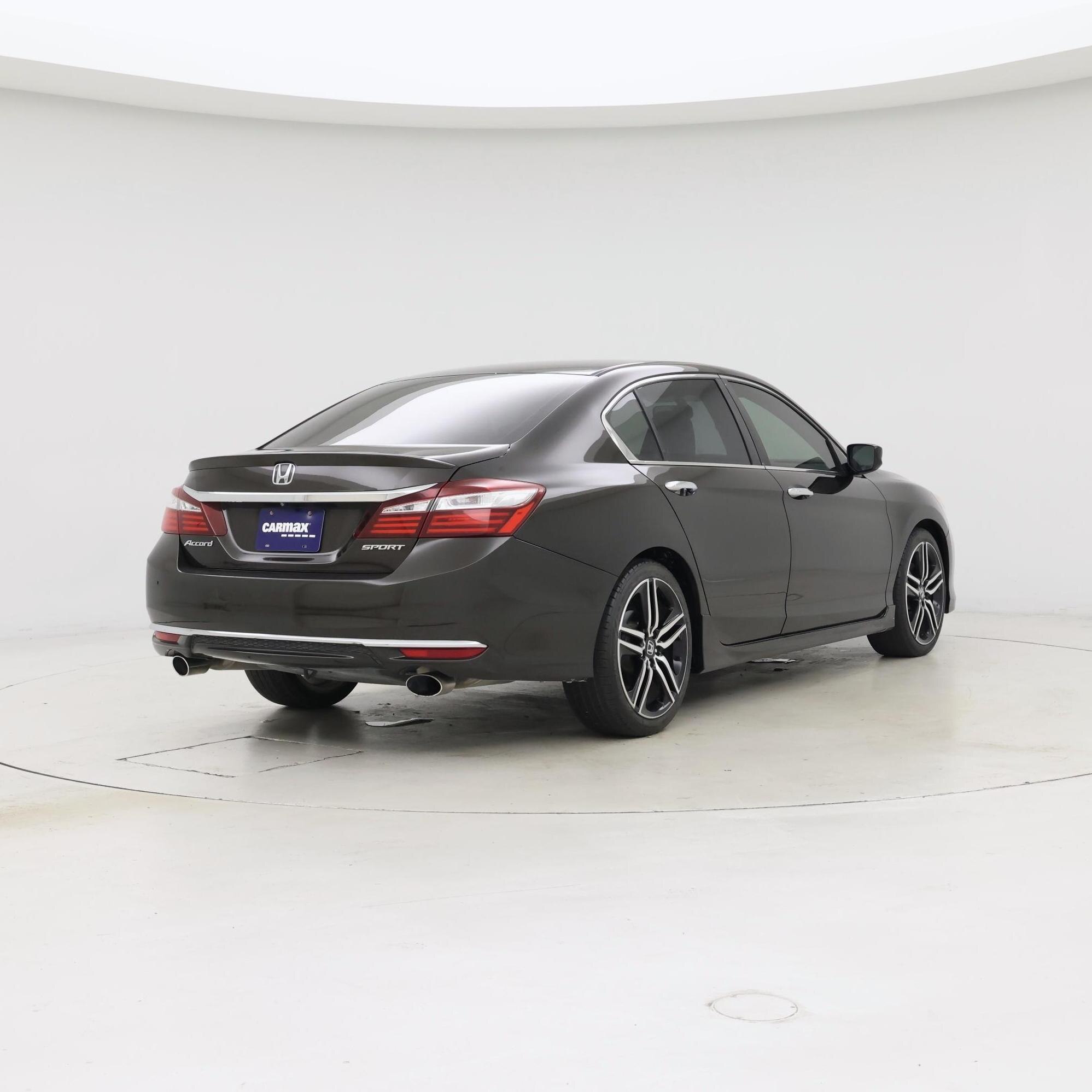 Thumbnail: 2016 Honda Accord - 8