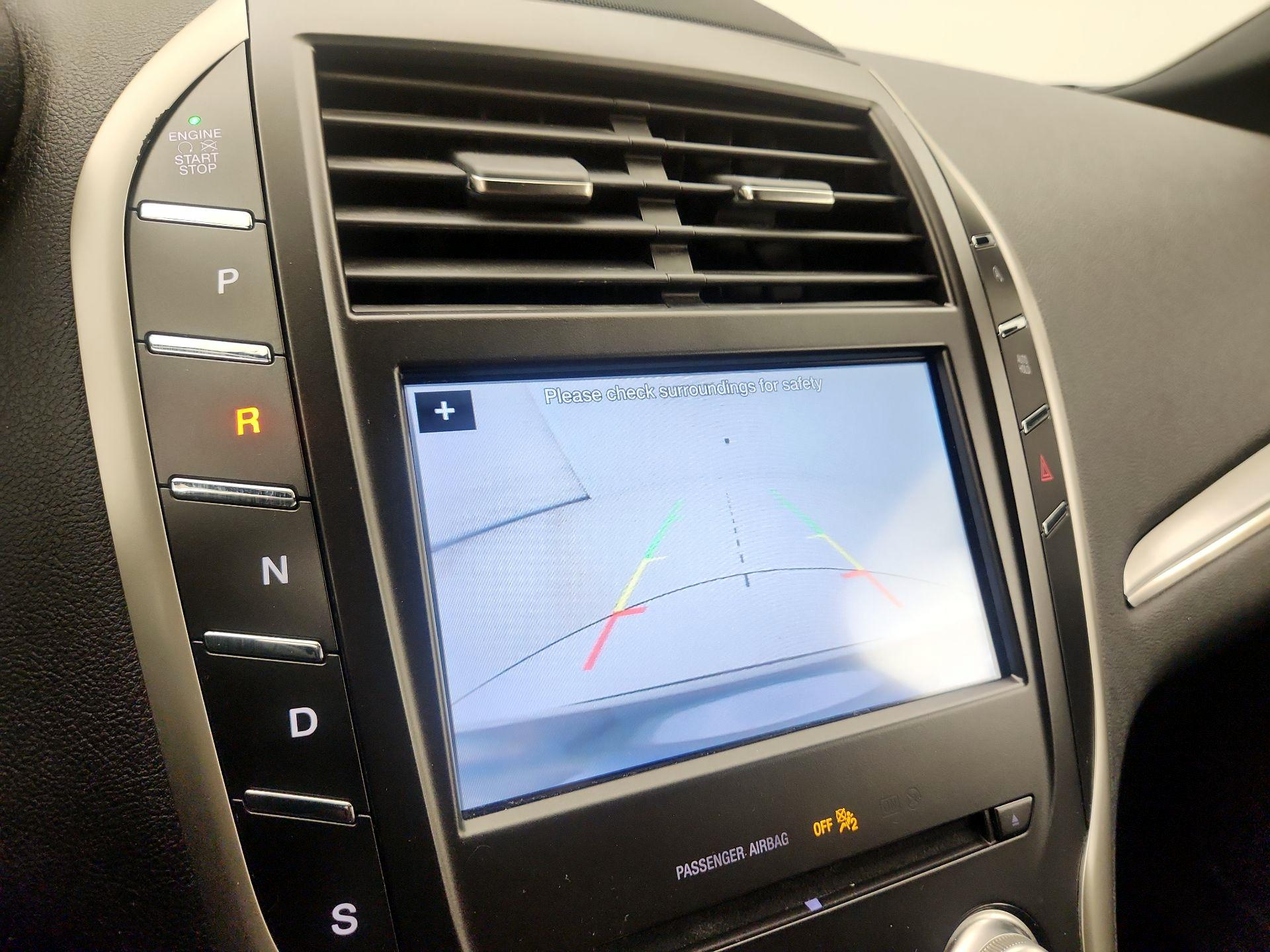 Thumbnail: 2019 Lincoln MKC - 14