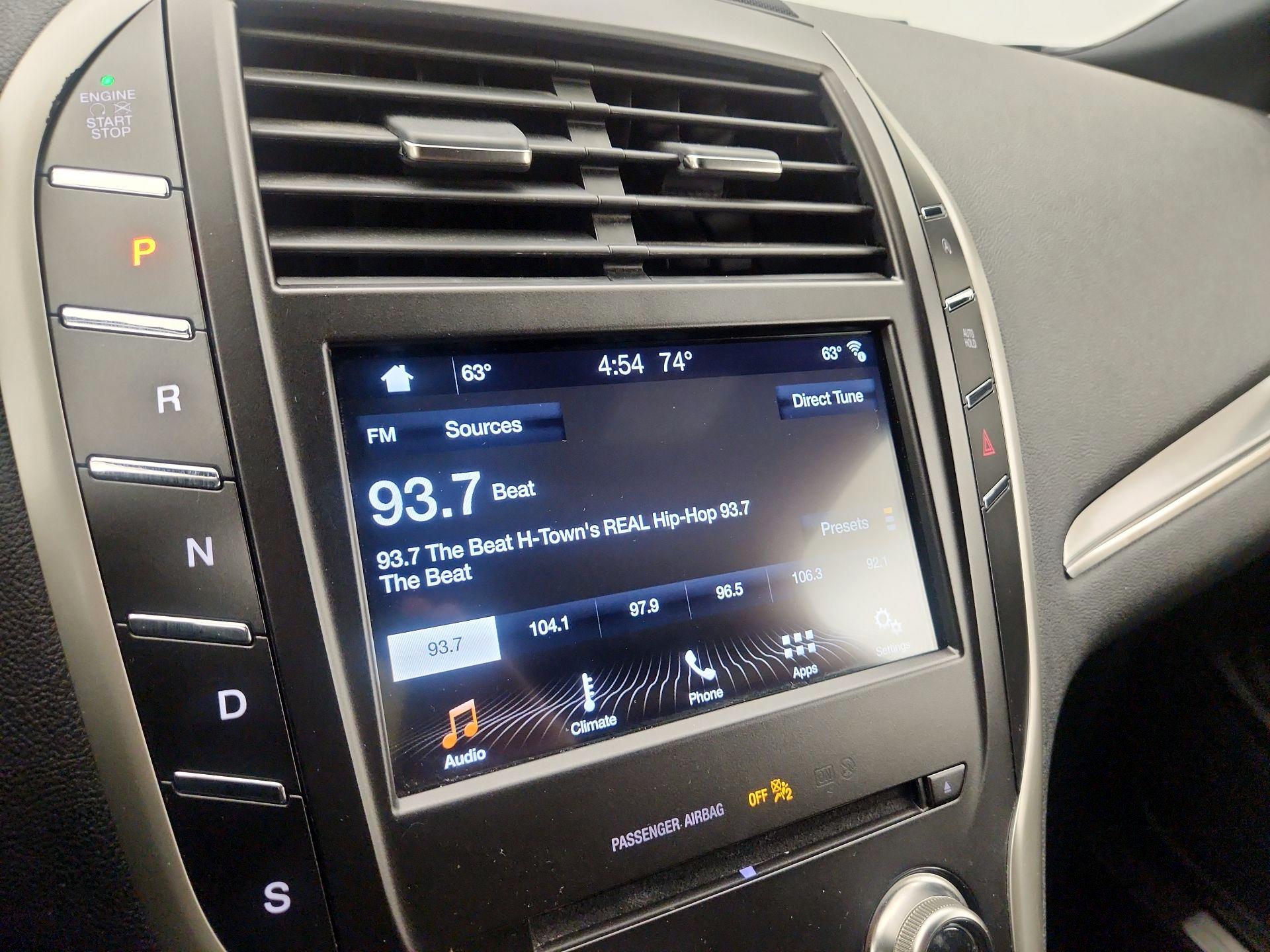 Thumbnail: 2019 Lincoln MKC - 15