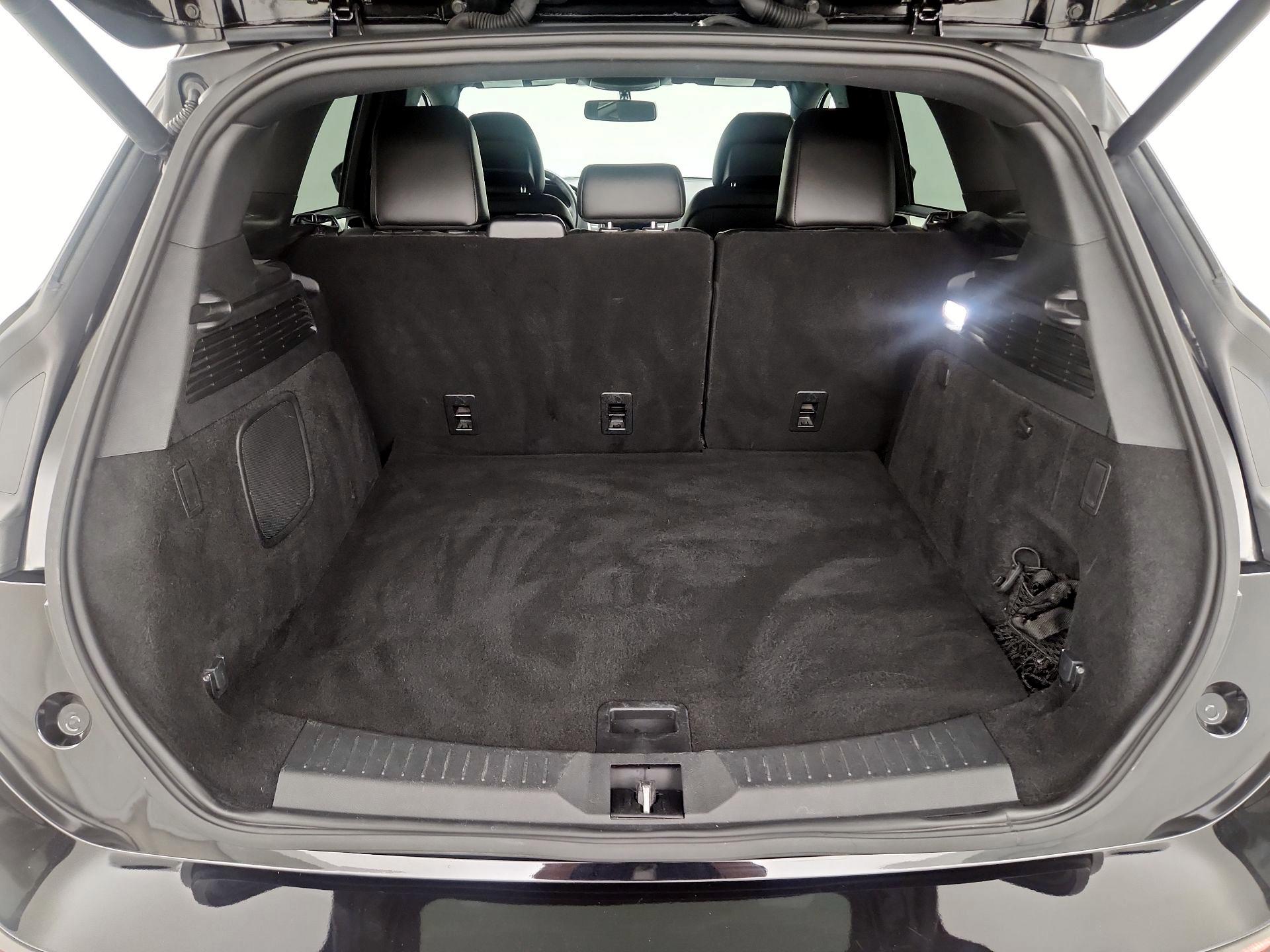 Thumbnail: 2019 Lincoln MKC - 19