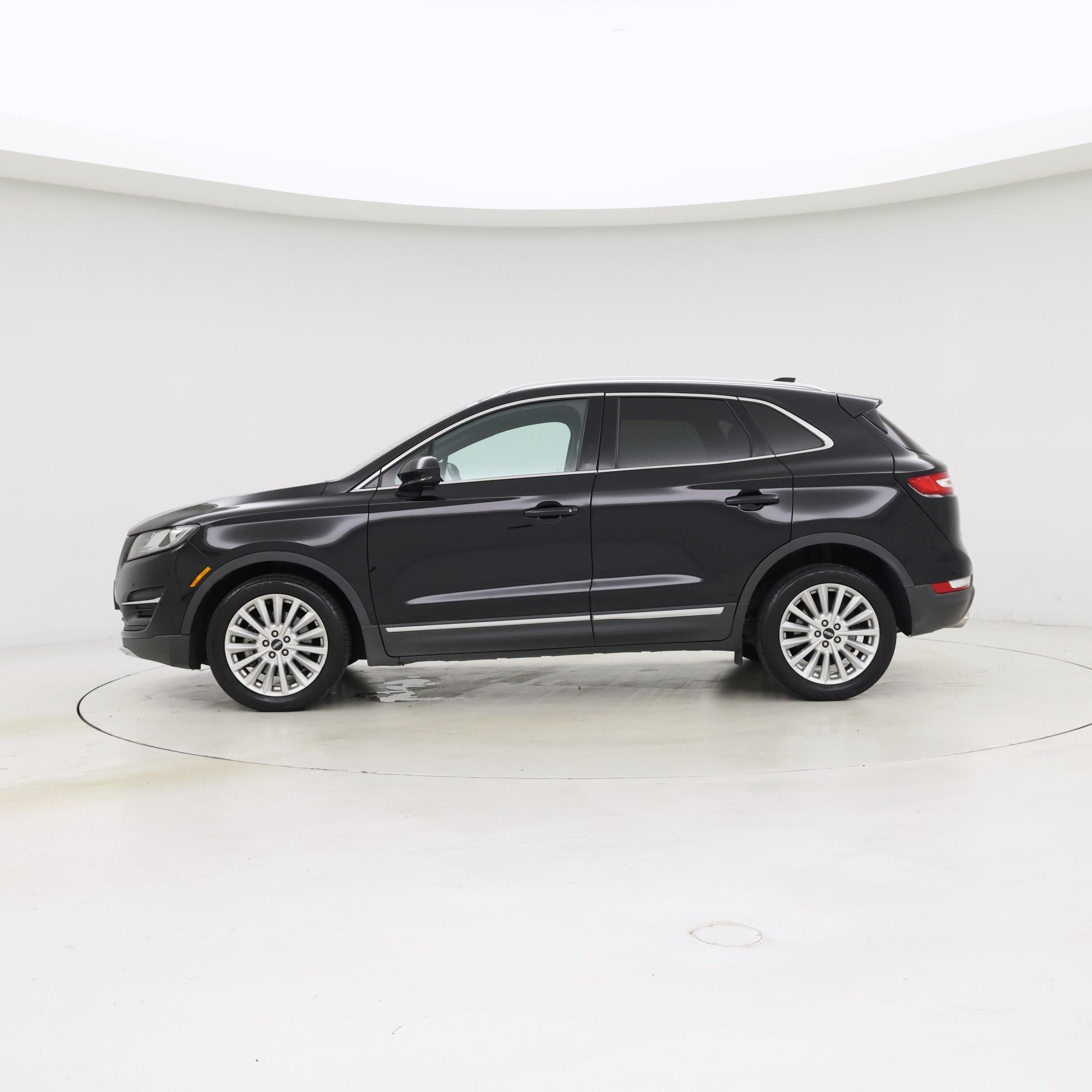 Thumbnail: 2019 Lincoln MKC - 3