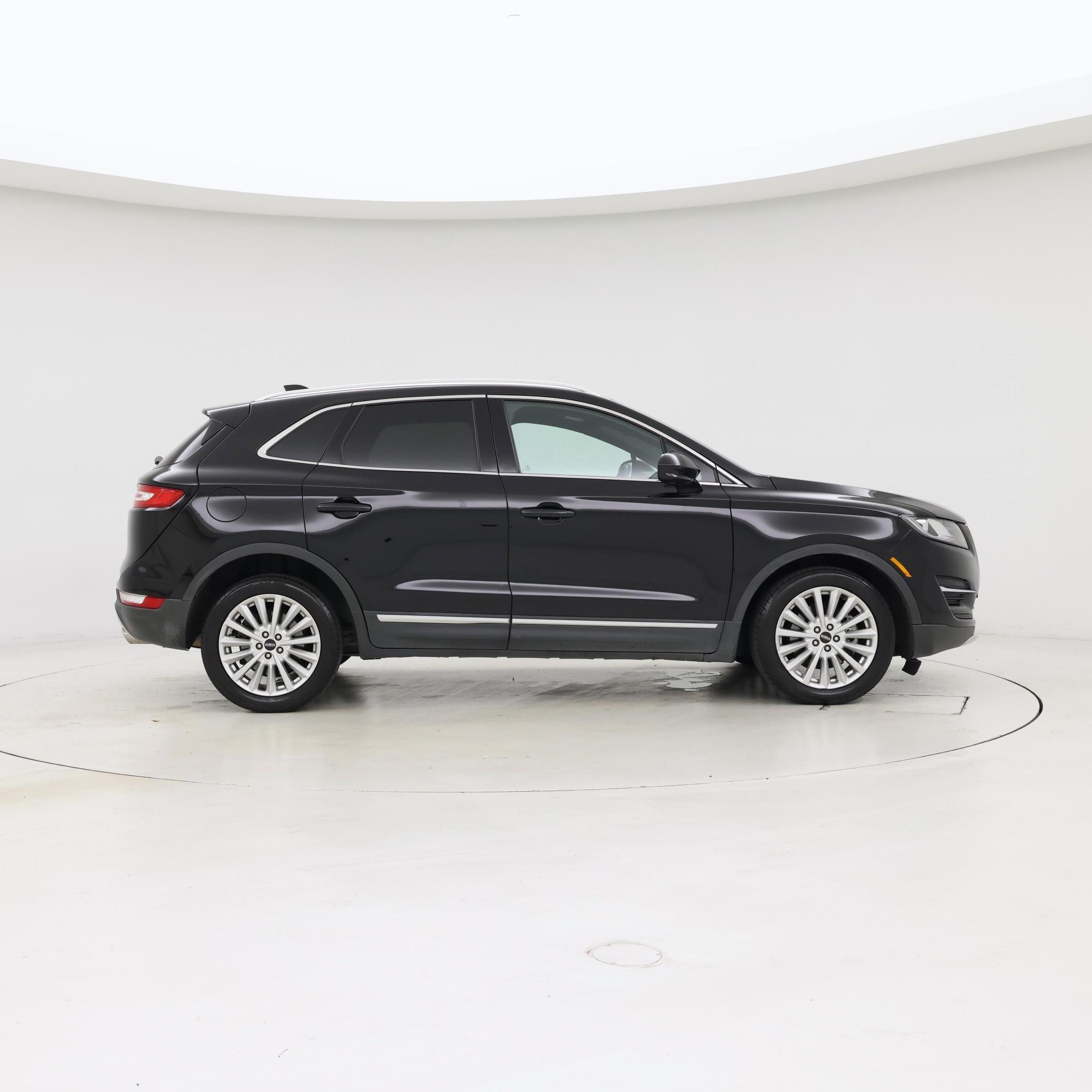 Thumbnail: 2019 Lincoln MKC - 7