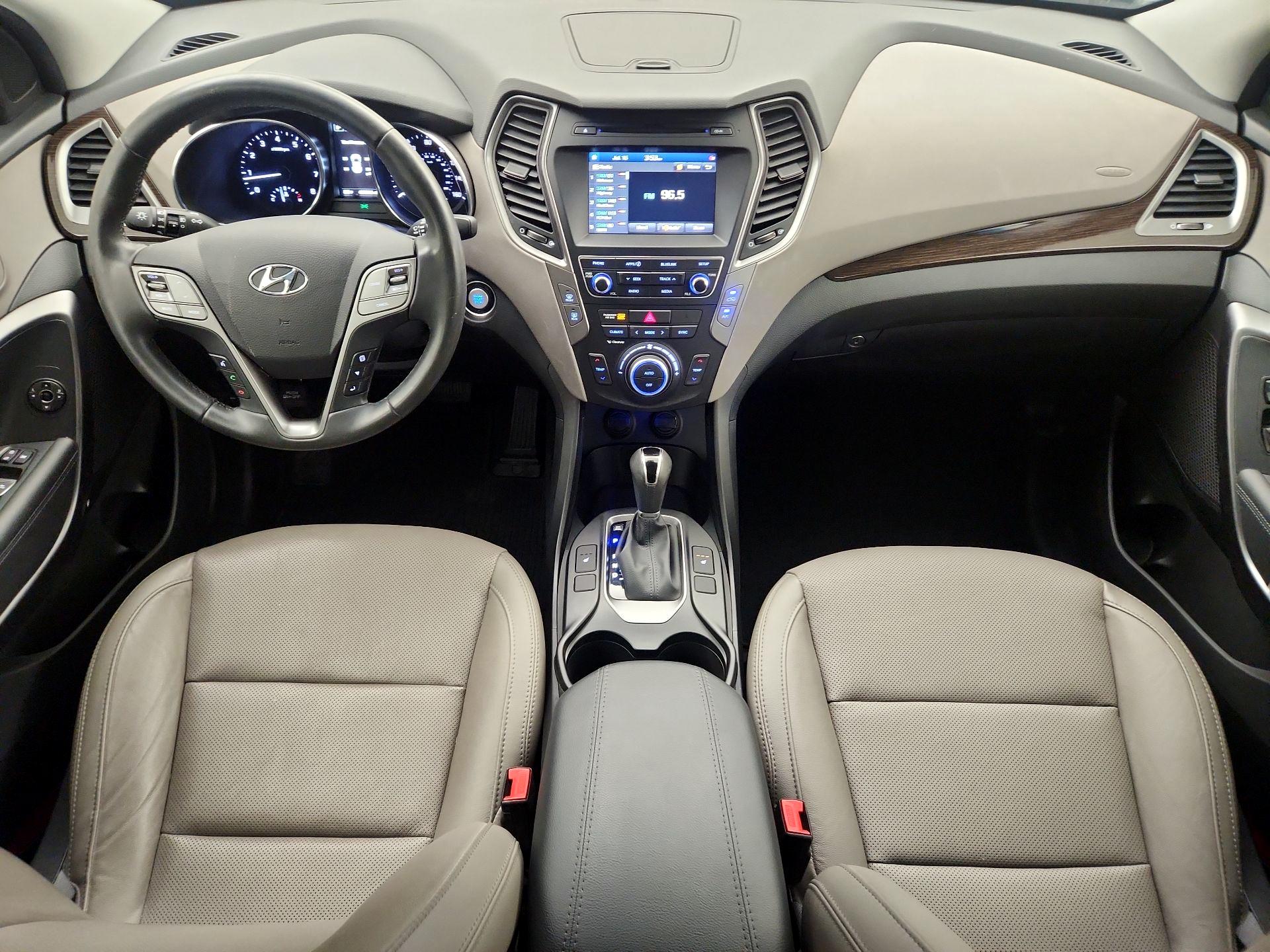 Thumbnail: 2017 Hyundai Santa Fe - 9