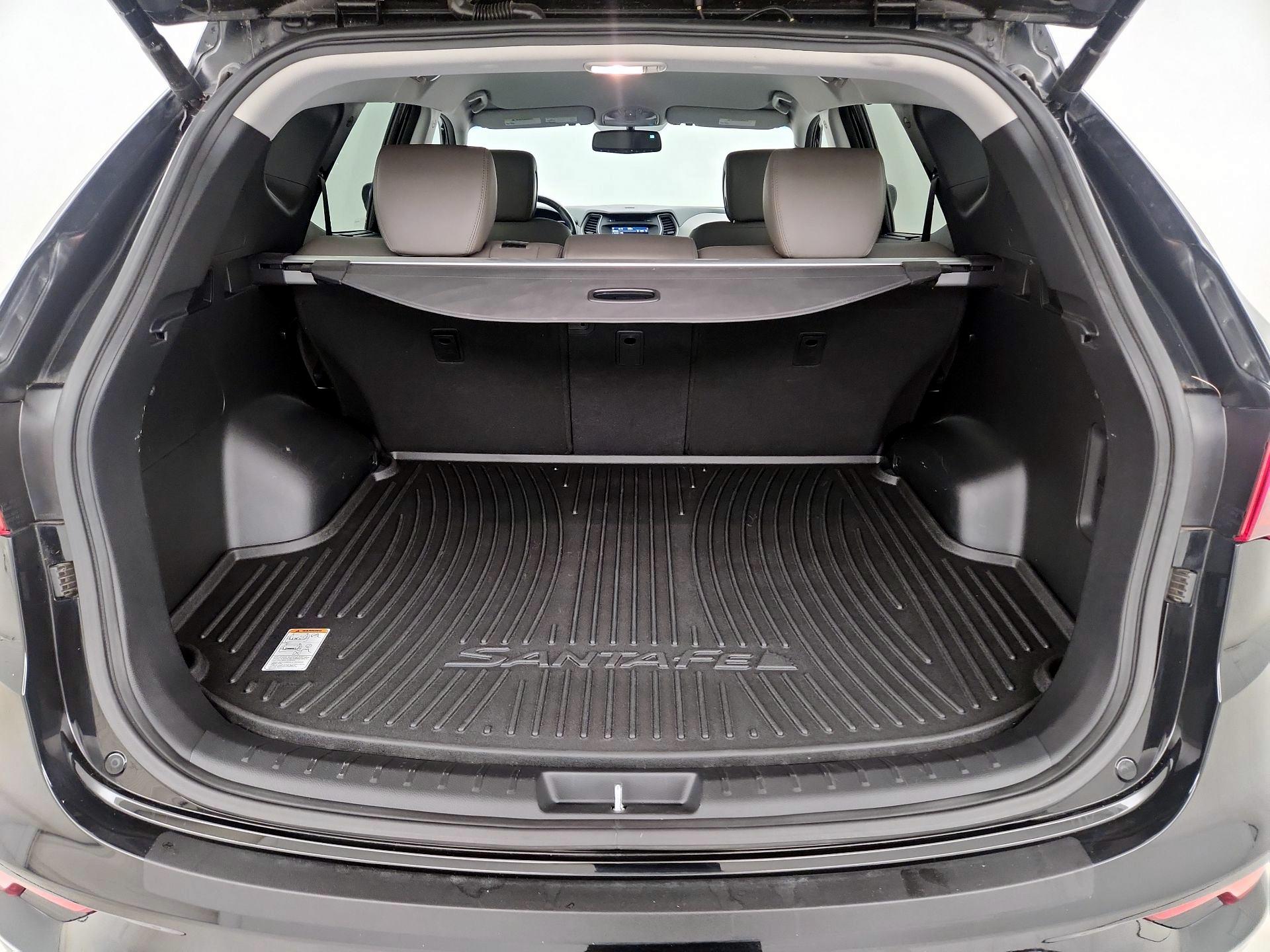 Thumbnail: 2017 Hyundai Santa Fe - 19