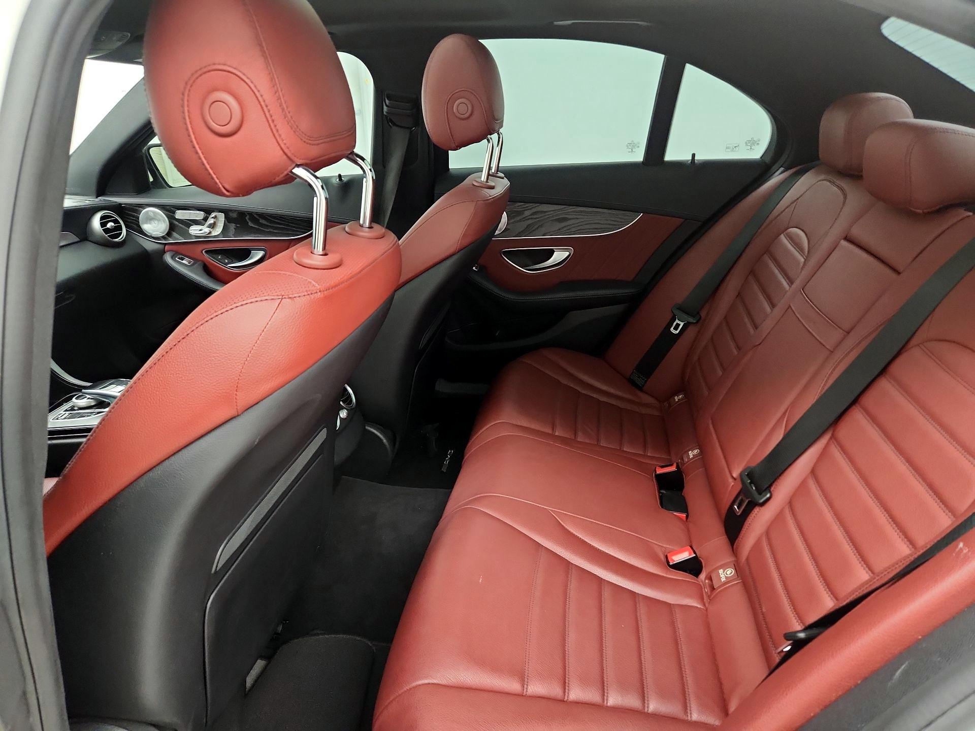 Thumbnail: 2015 Mercedes-Benz C-Class - 20