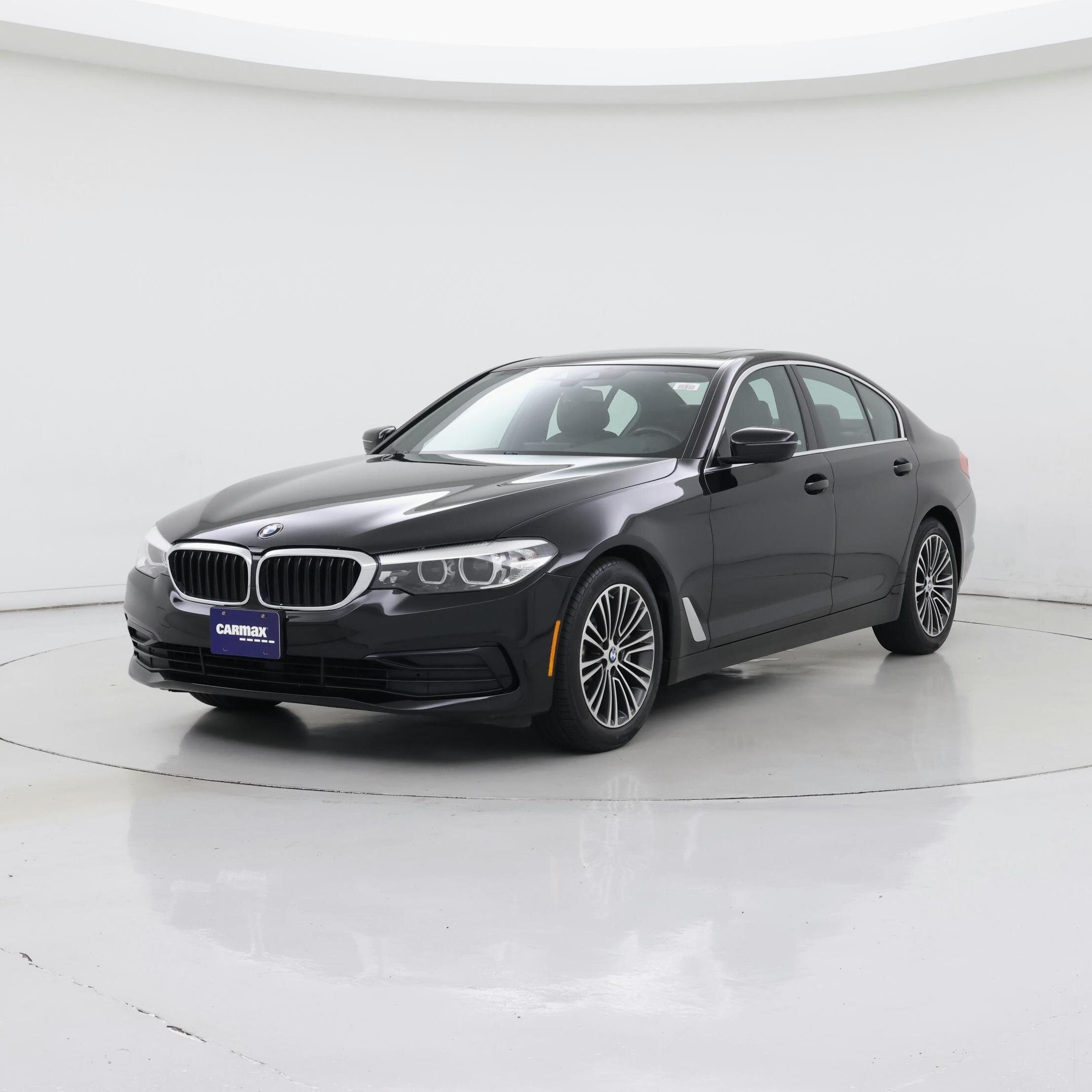 Thumbnail: 2019 BMW 5 Series - 4