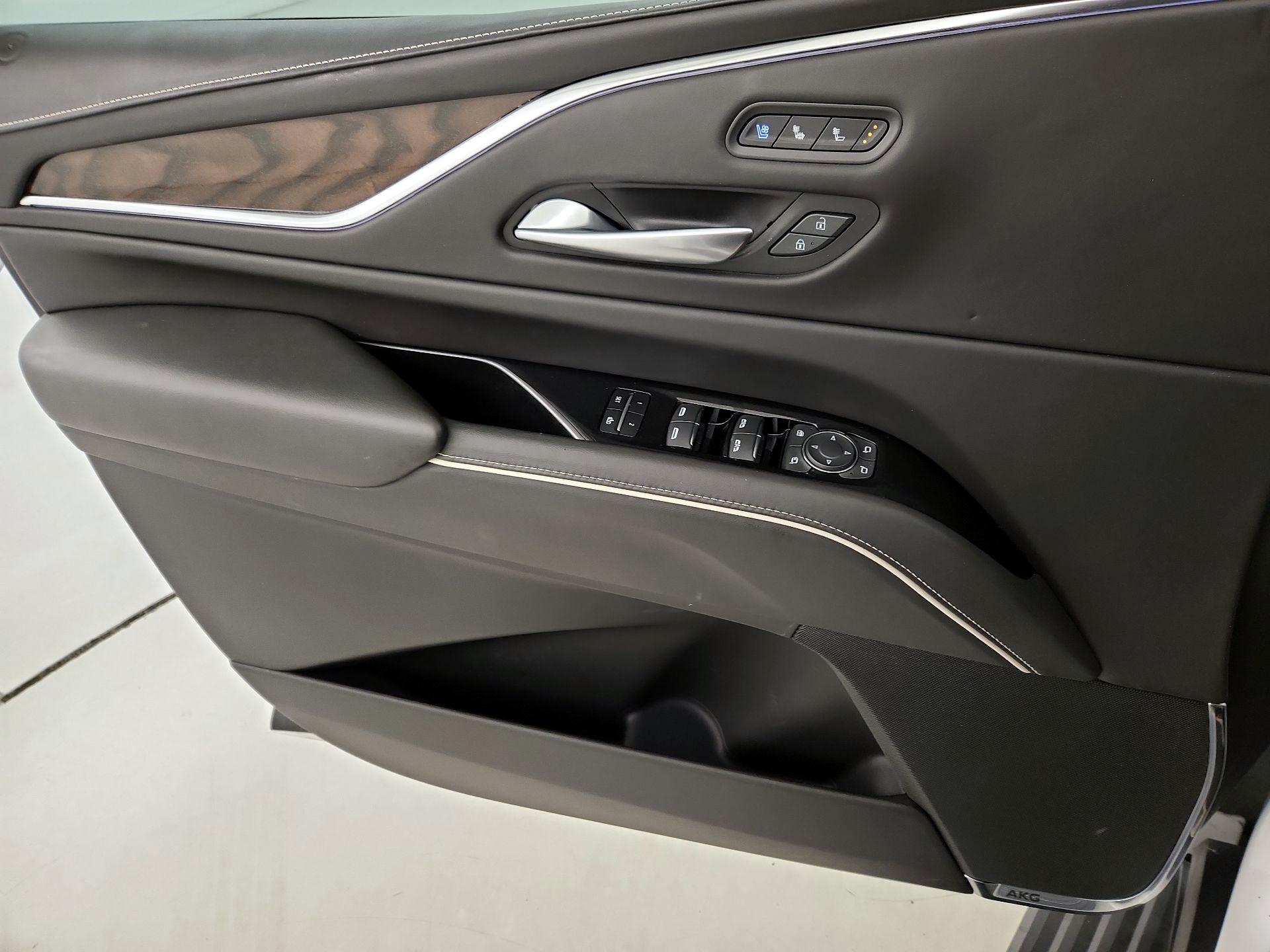 Thumbnail: 2023 Cadillac Escalade - 12
