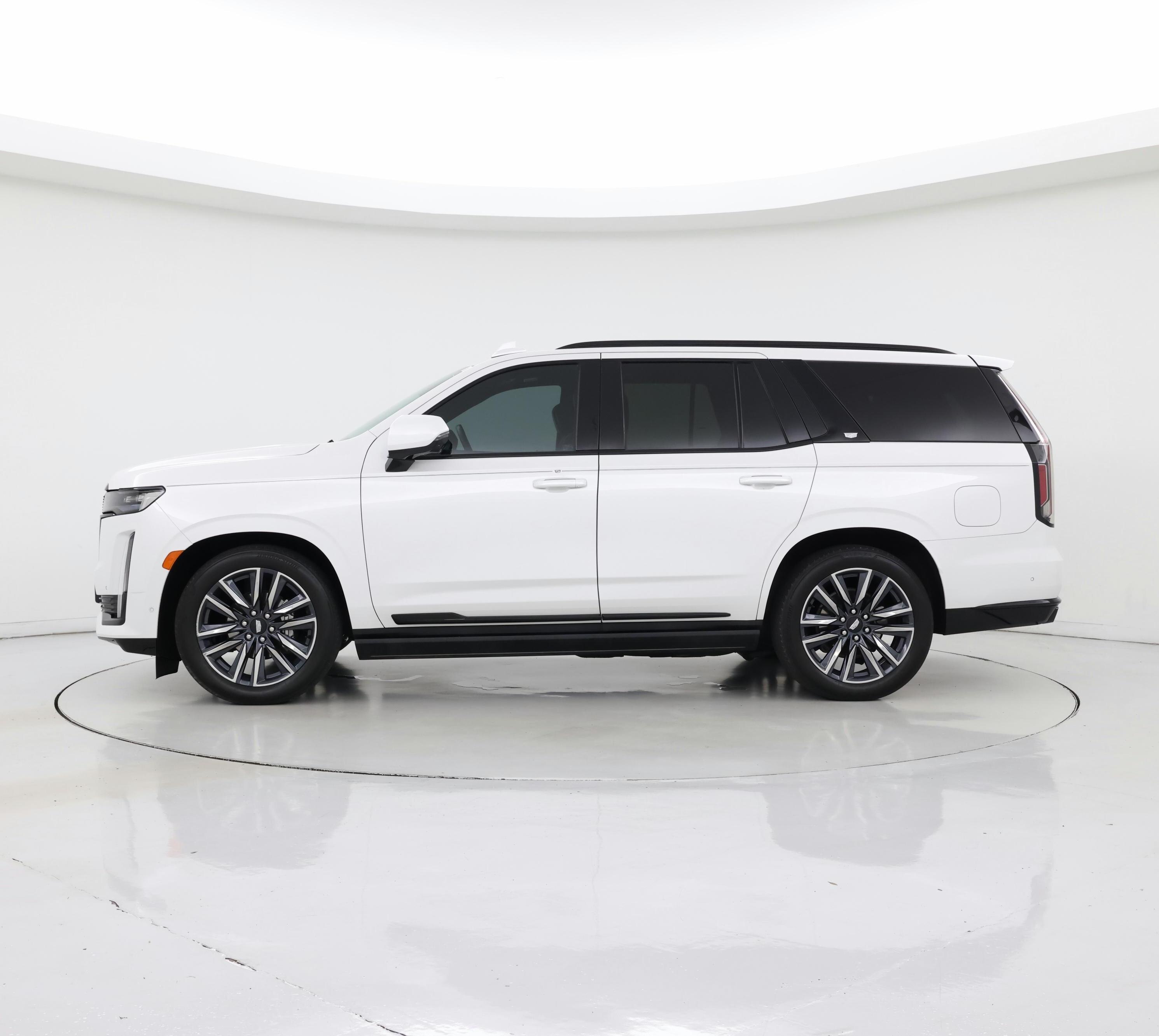 Thumbnail: 2023 Cadillac Escalade - 3