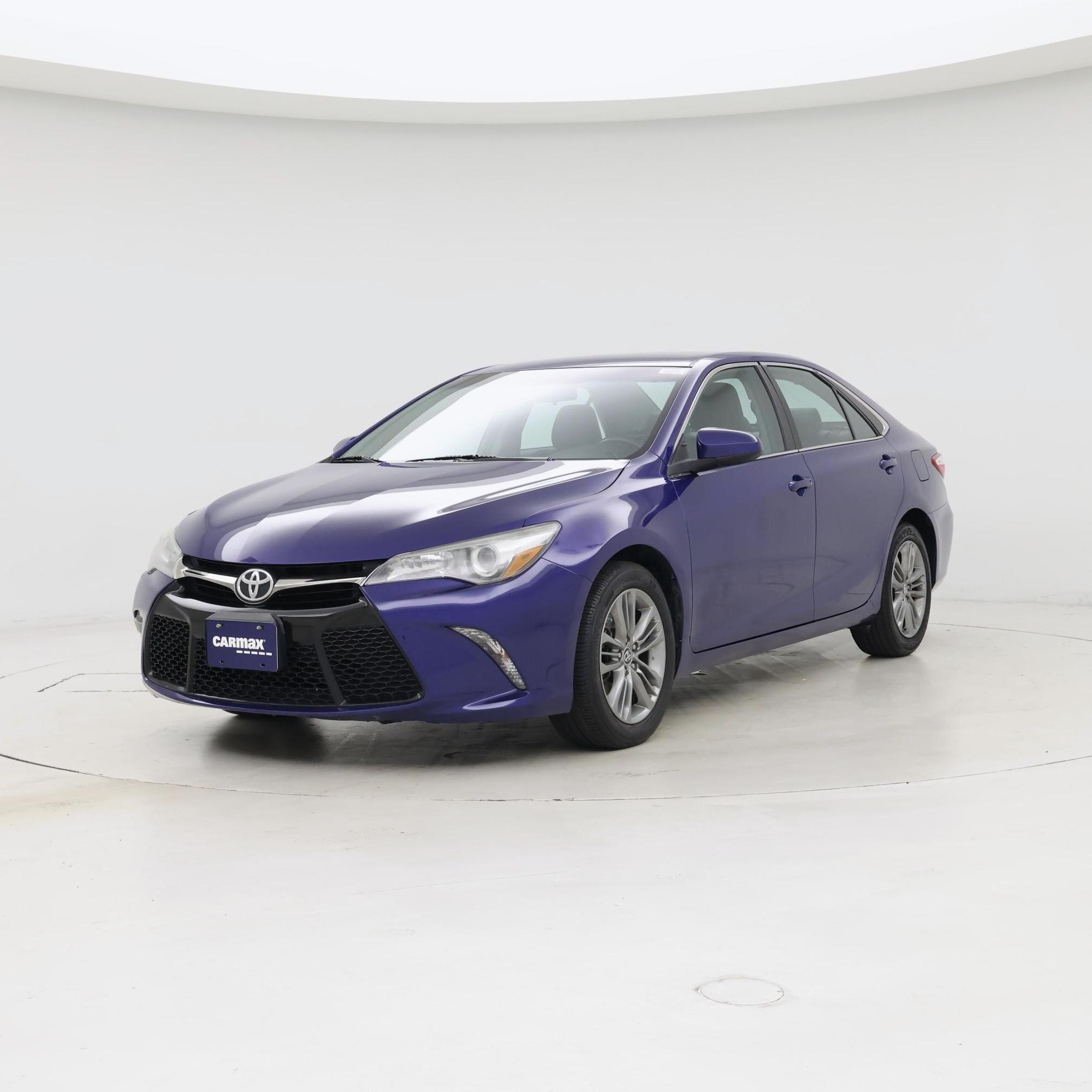 Thumbnail: 2016 Toyota Camry - 4