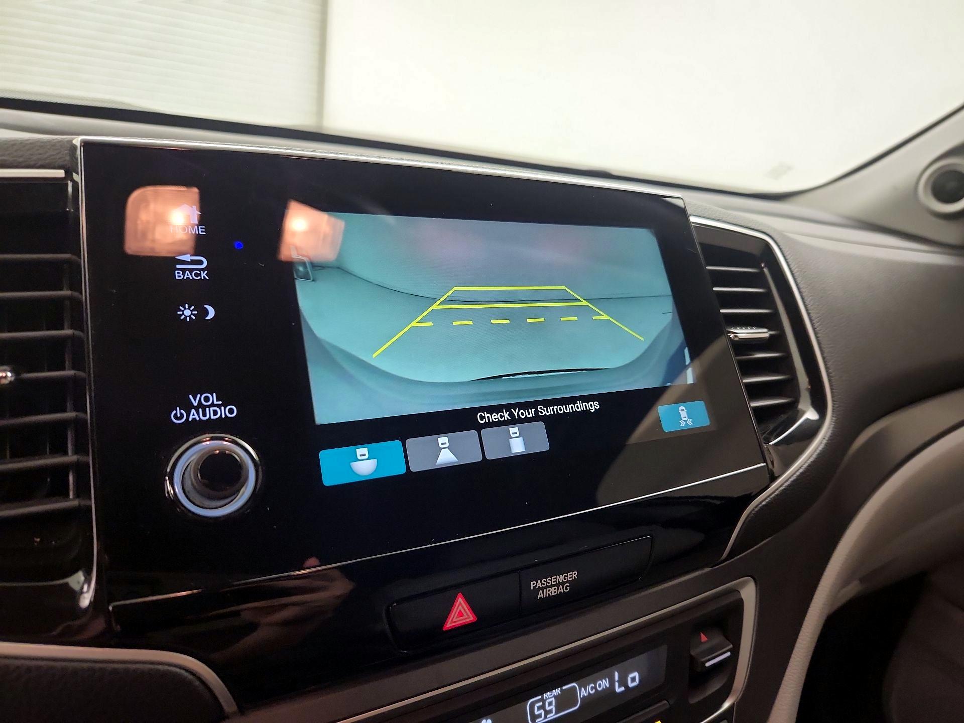 Thumbnail: 2019 Honda Pilot - 14