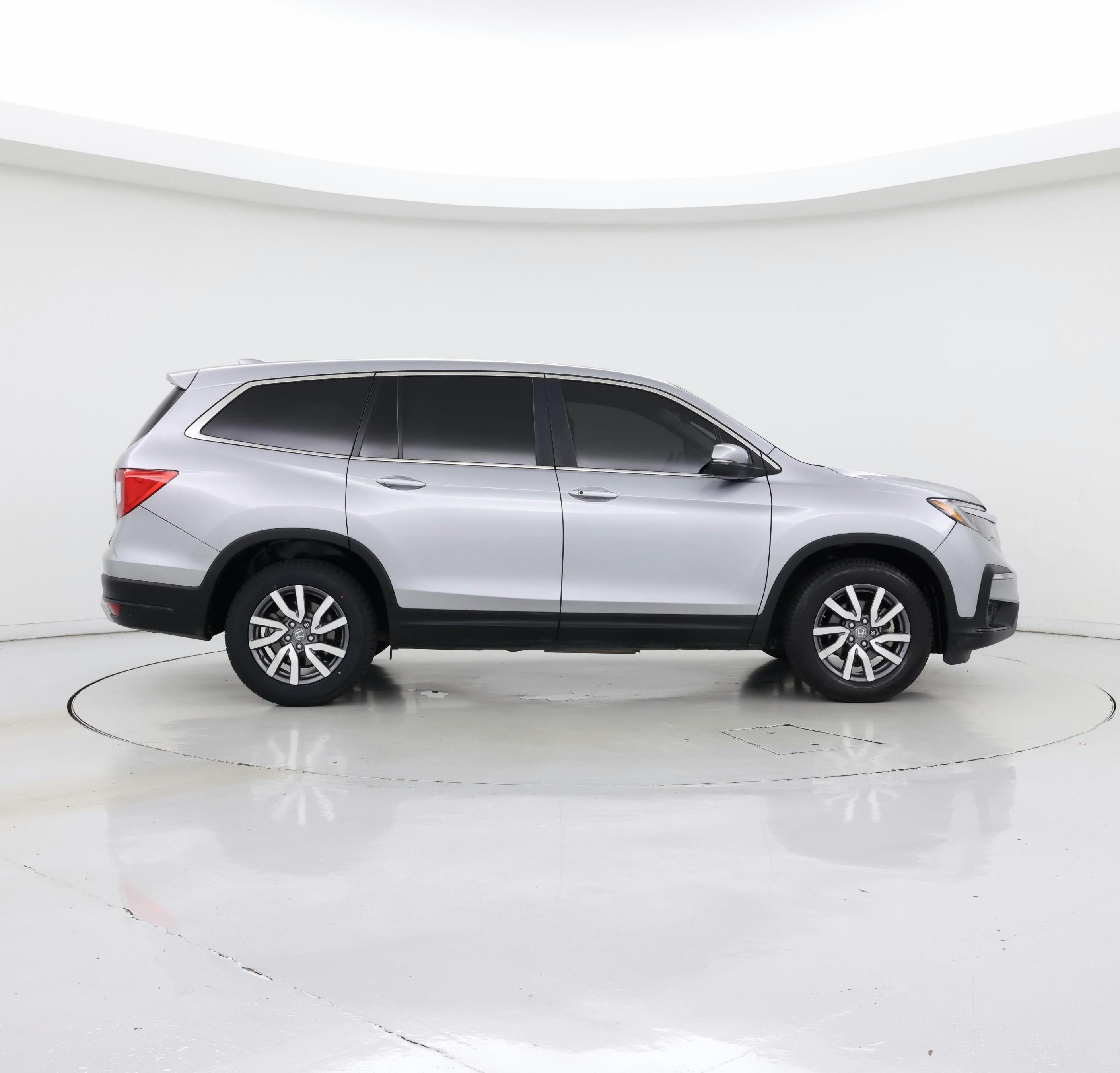 Thumbnail: 2019 Honda Pilot - 7