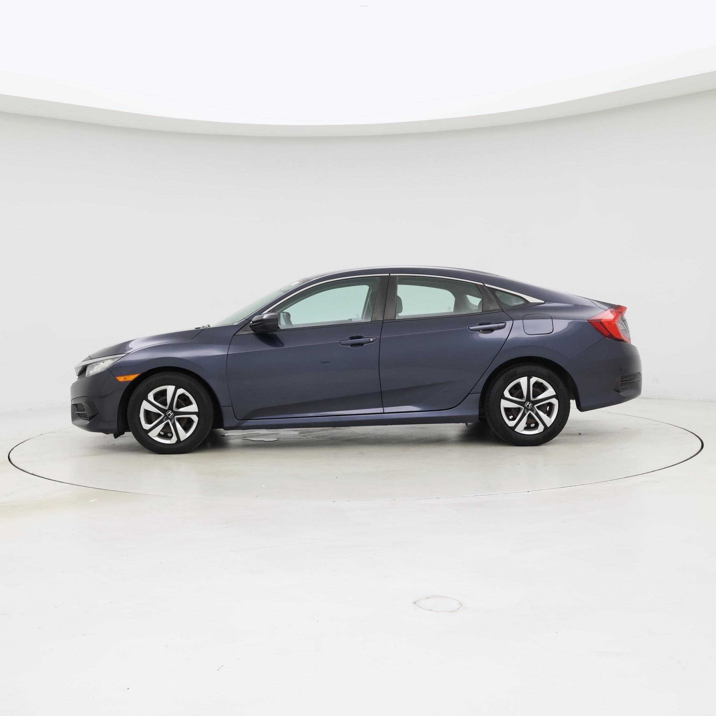 Thumbnail: 2018 Honda Civic - 3