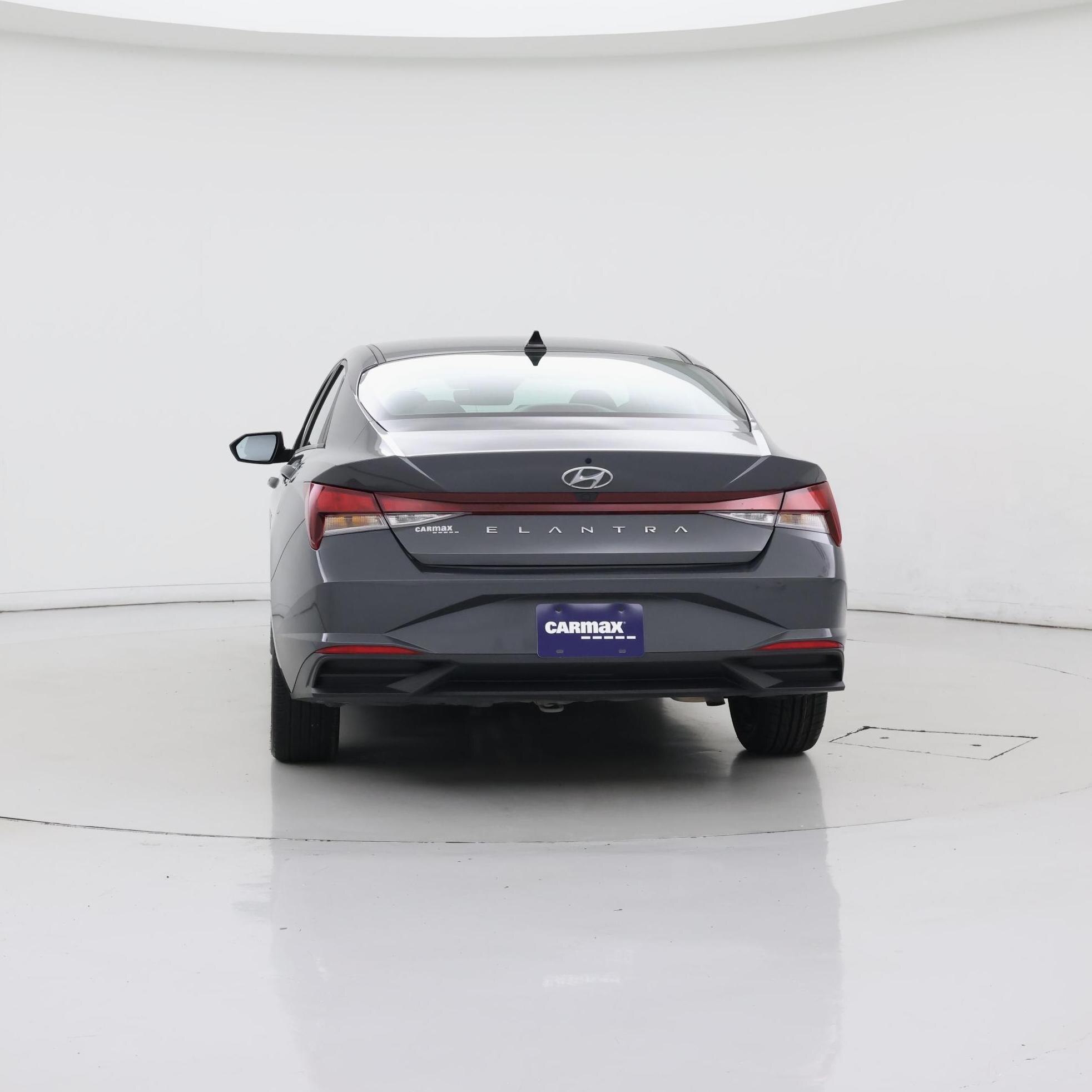 Thumbnail: 2023 Hyundai Elantra - 6