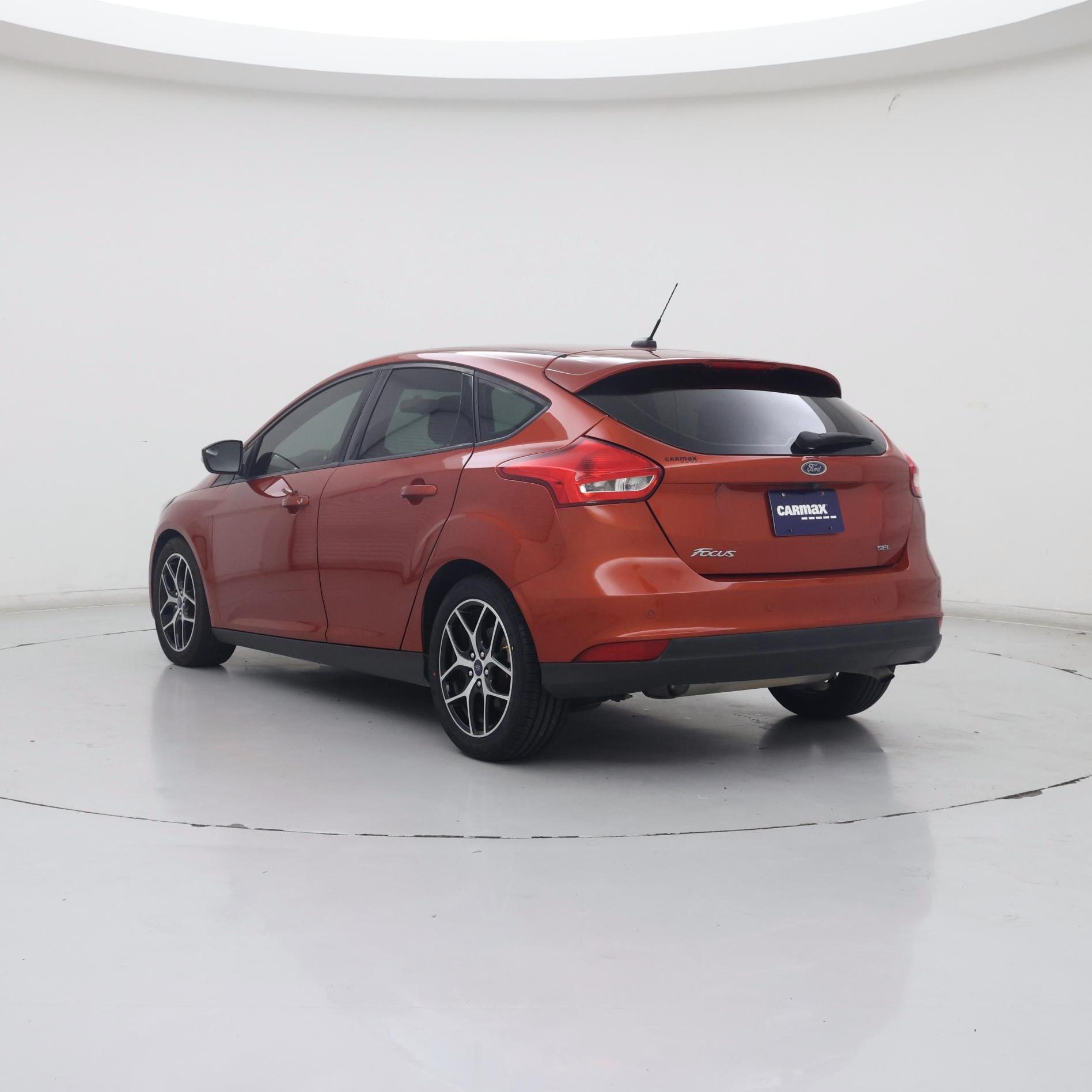 Thumbnail: 2018 Ford Focus - 2