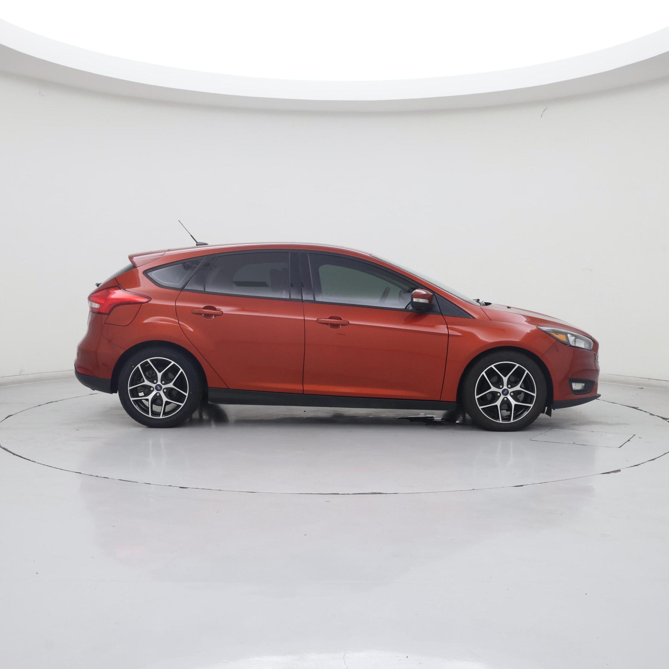Thumbnail: 2018 Ford Focus - 7