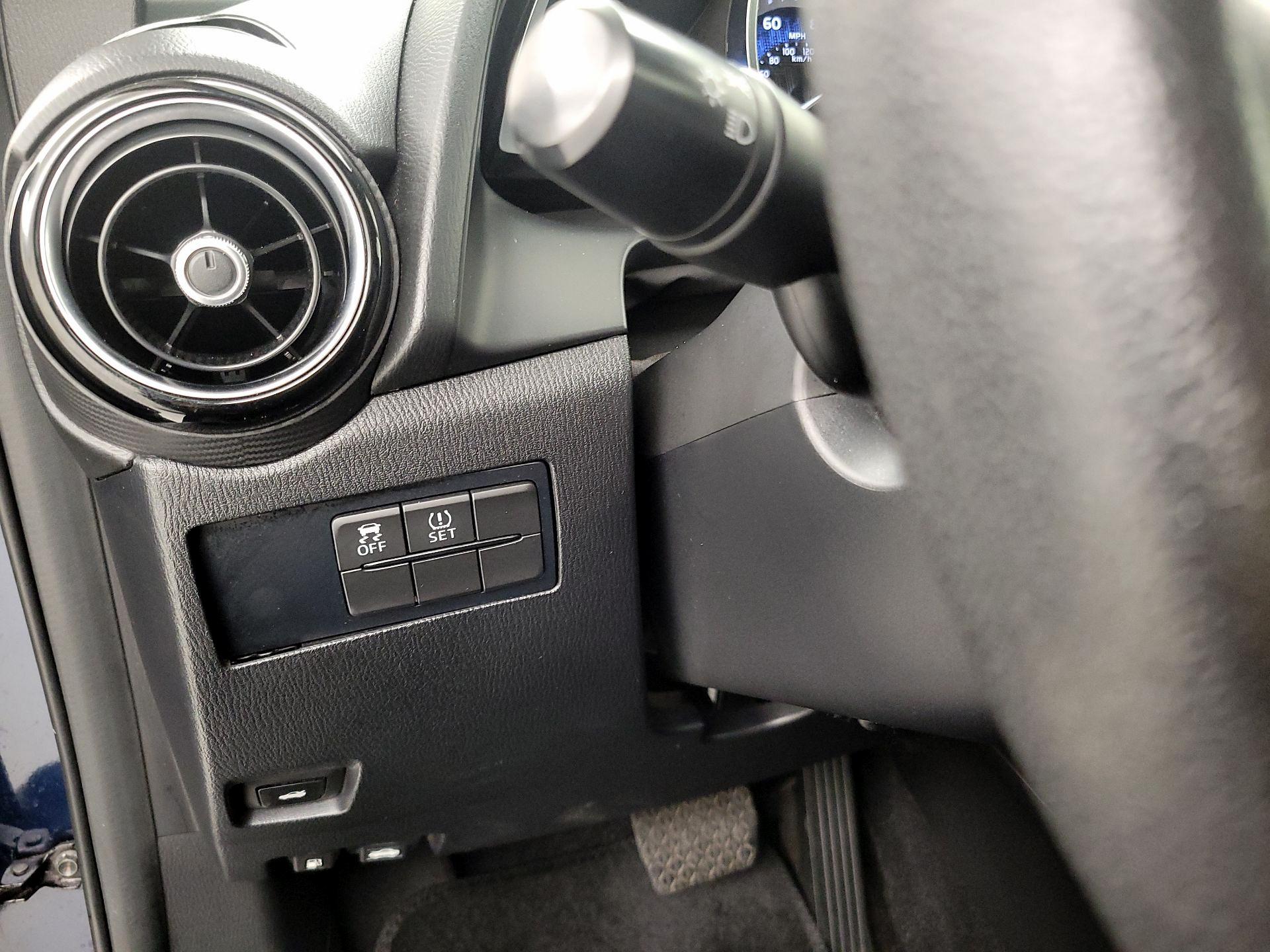 Thumbnail: 2016 Scion iA - 13
