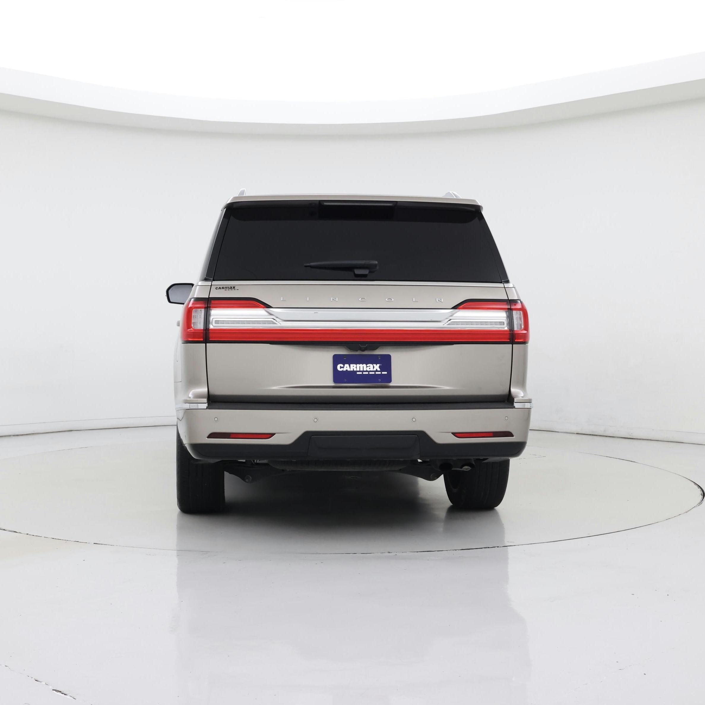 Thumbnail: 2020 Lincoln Navigator - 6