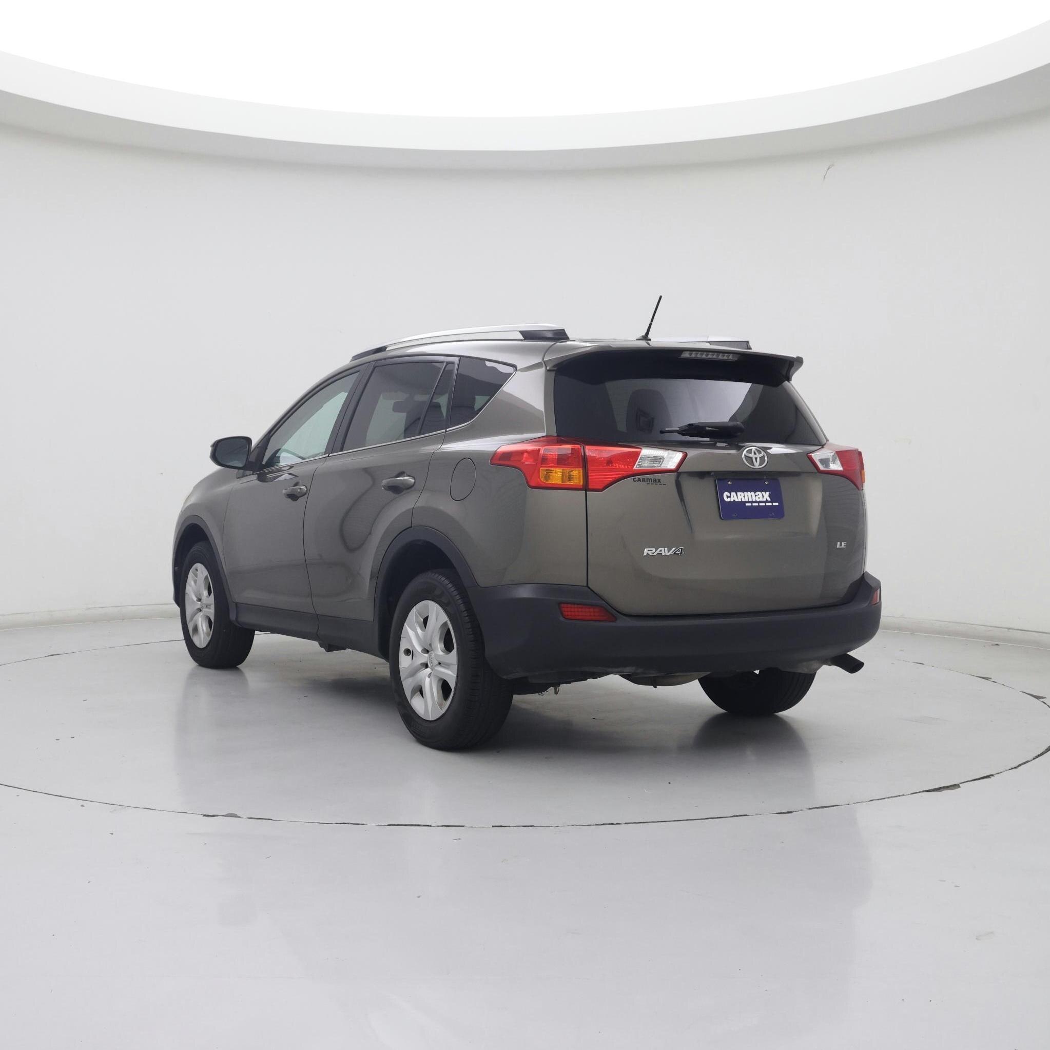 Thumbnail: 2015 Toyota RAV4 - 2