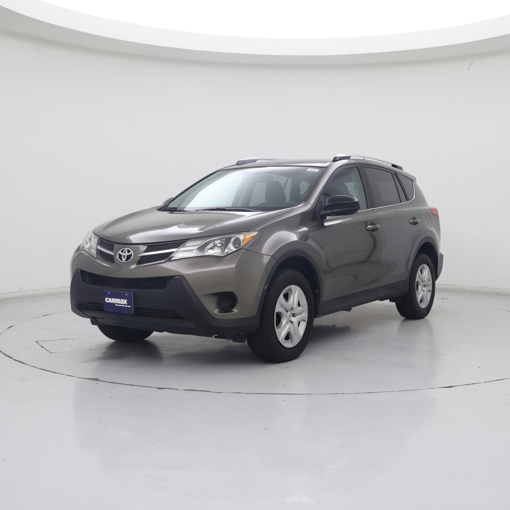Thumbnail: 2015 Toyota RAV4 - 4