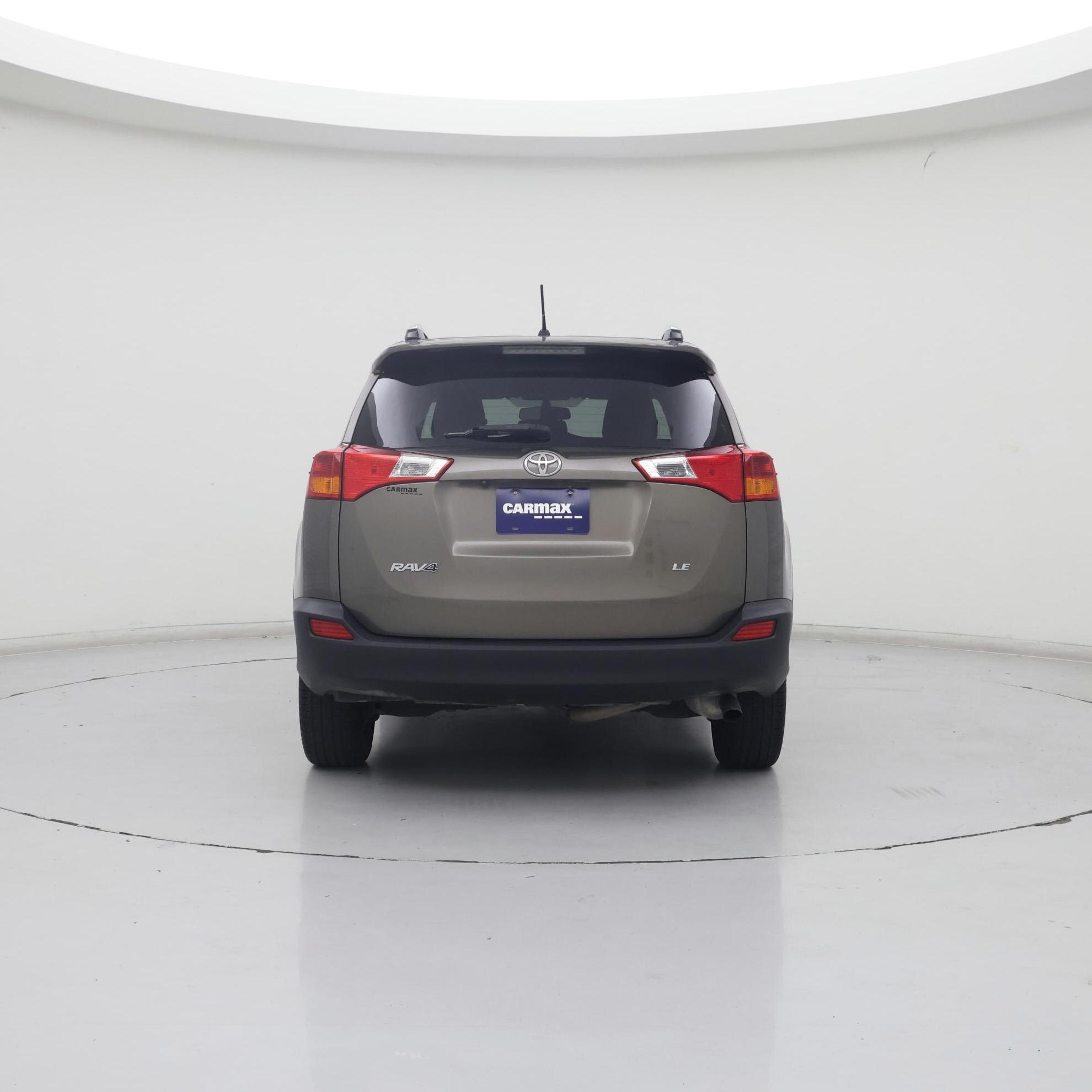 Thumbnail: 2015 Toyota RAV4 - 6